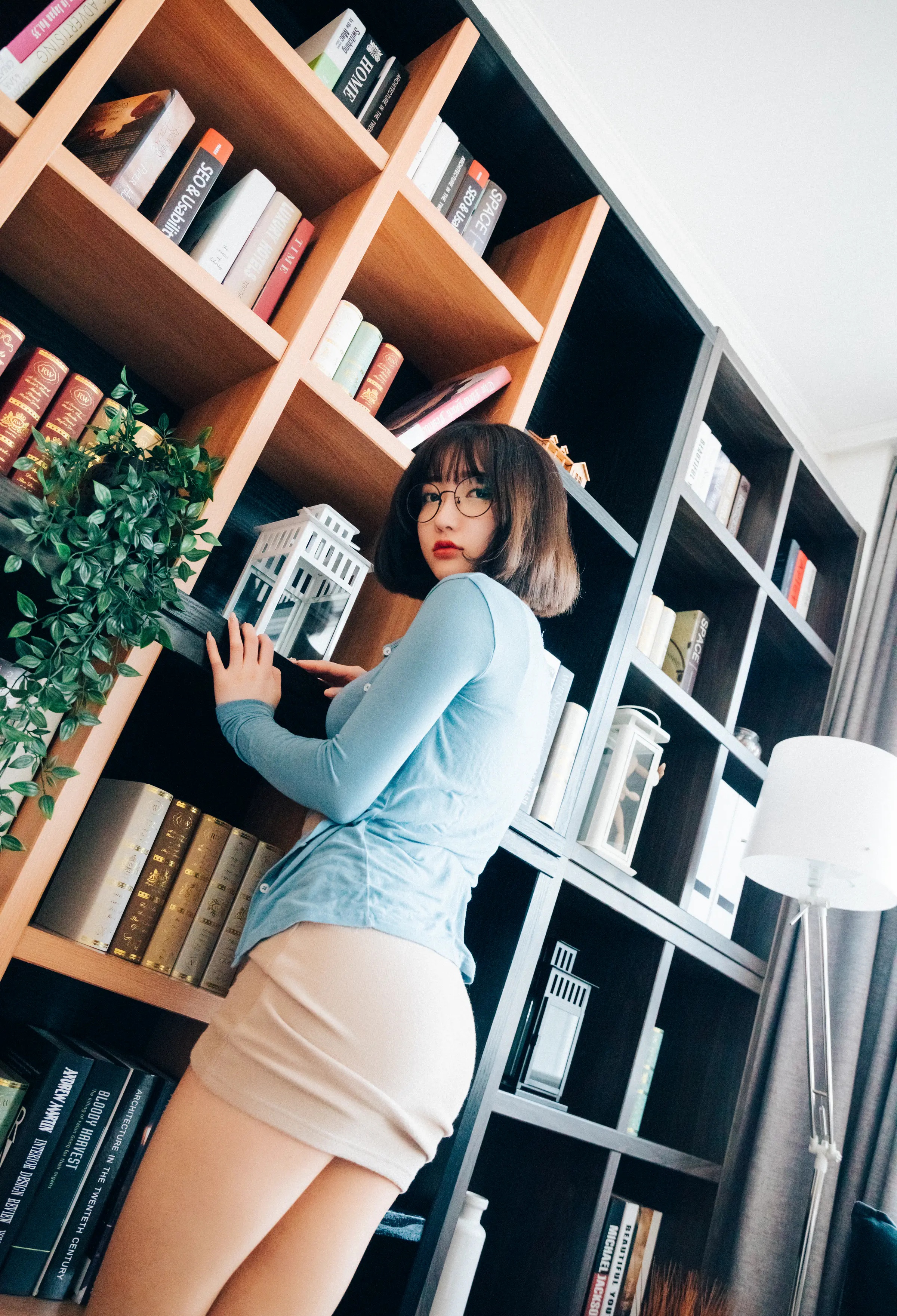 韩国写真机构_Loozy_No.033 &ndash; Ye Eun - Librarian Girl [84P]Xiuren秀人写真高清美女套图写真下载-看套图看套图