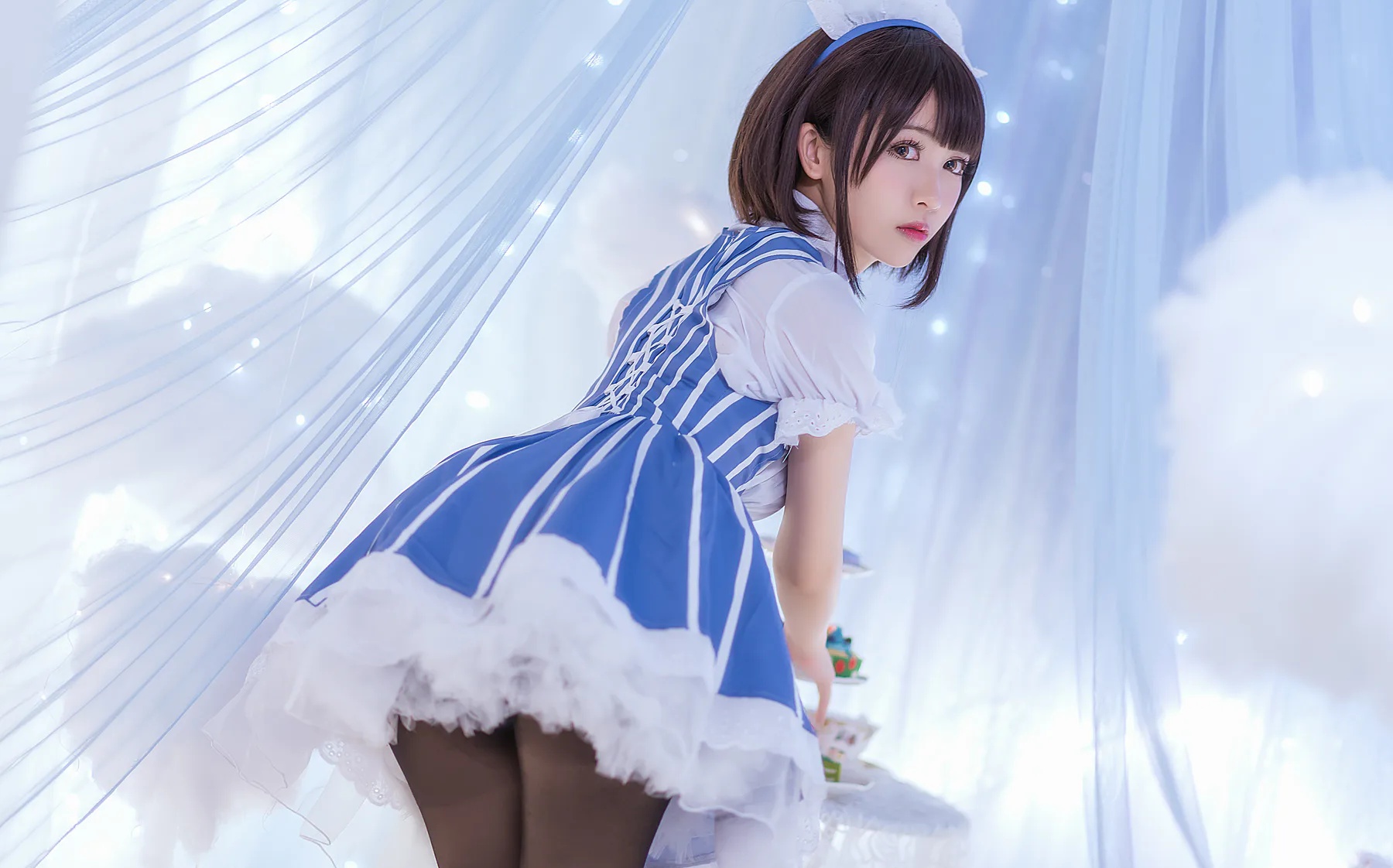 动漫博主_鳗鱼霏儿_No.014 加藤惠 女仆 主题写真 [19P]Xiuren秀人写真高清美女套图写真下载-看套图看套图