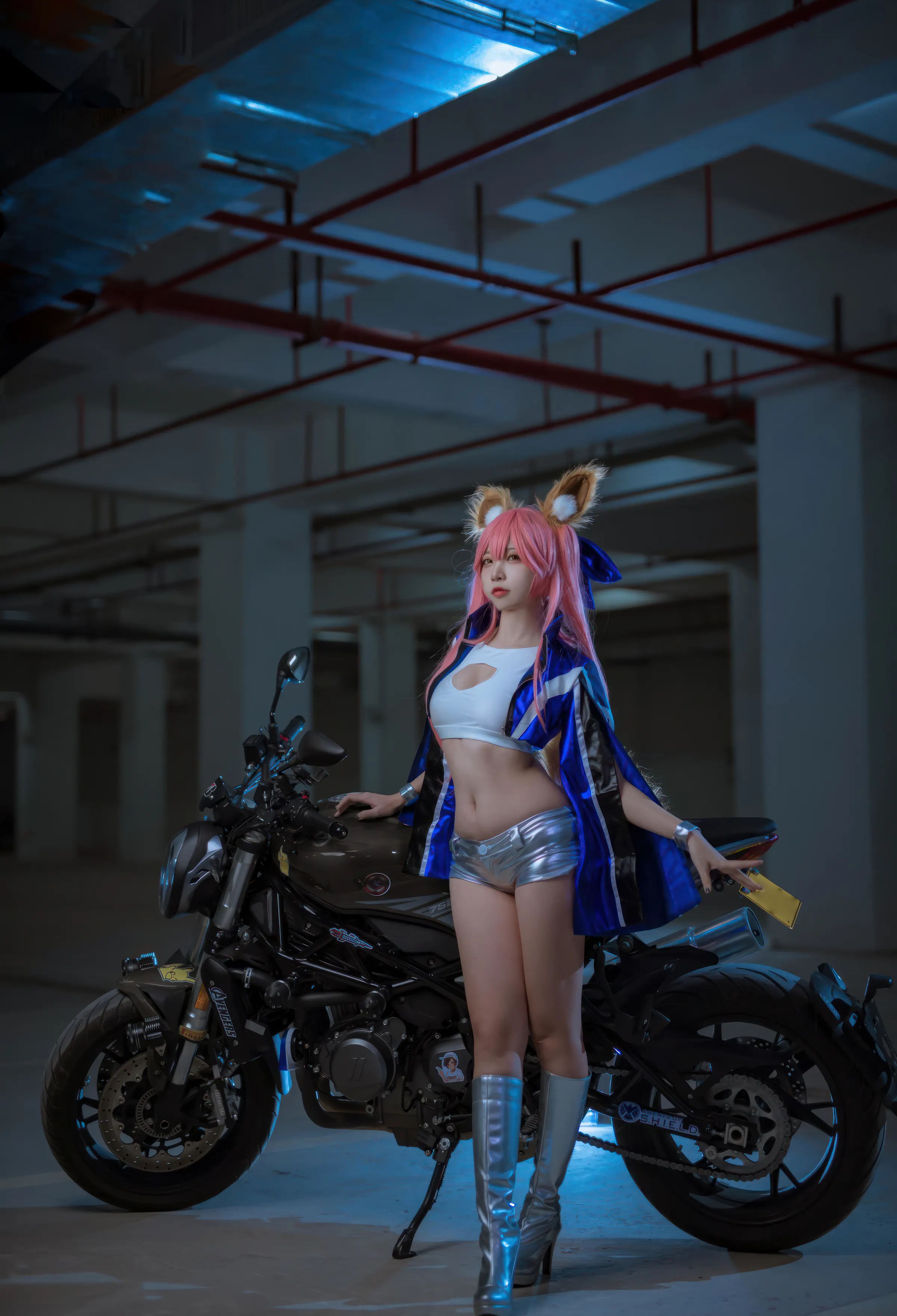 Coser美女_二佐nisa_No.196 &ndash; 玉藻前赛车服 主题写真 [30P]-看套图