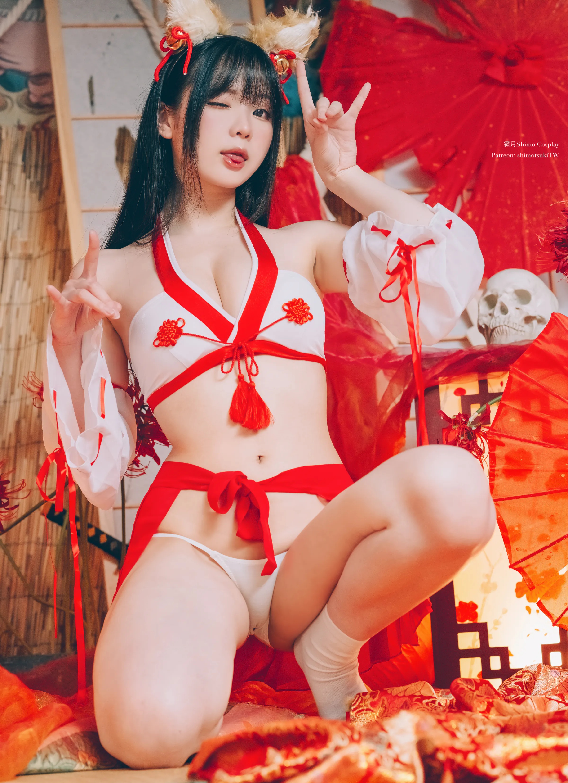 Coser美女_霜月shimo_No.092 &ndash; Fox Miko 主题写真 [14P]Xiuren秀人写真高清美女套图写真下载-看套图看套图