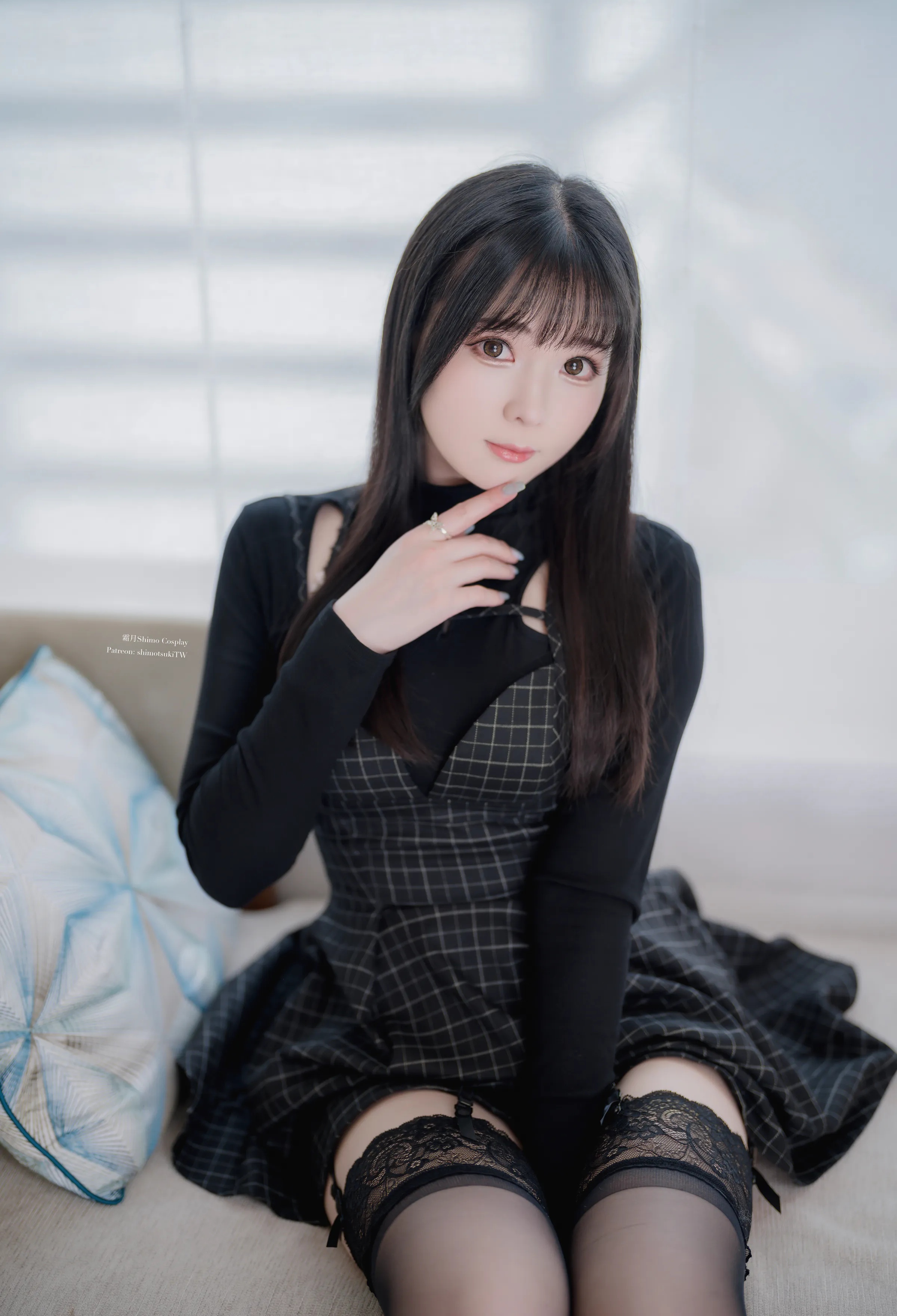 Coser美女_霜月shimo_No.130 &ndash; 日本饭店黑私服 [30P]-看套图