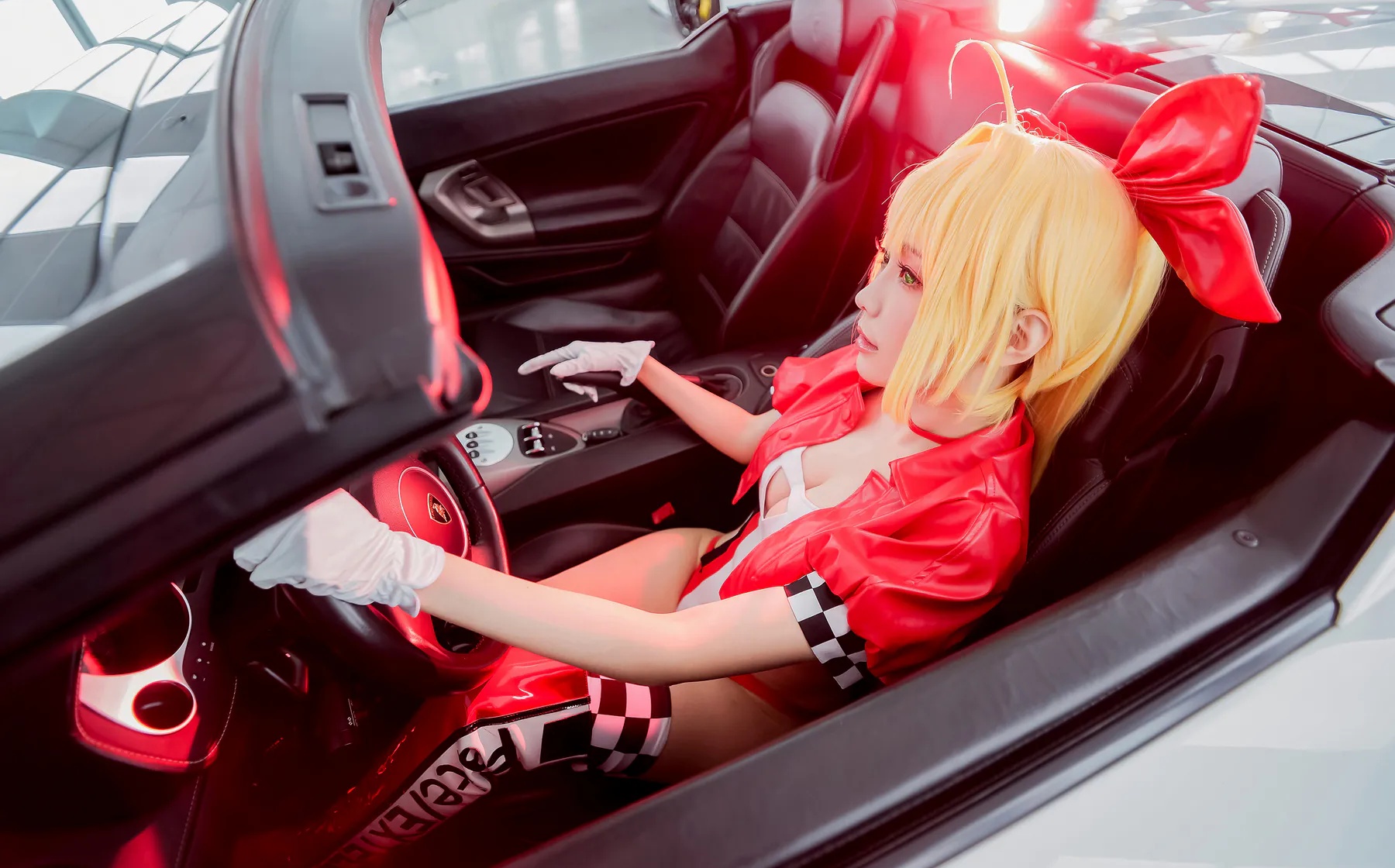 Coser妹子_ElyEE子_No.064 尼禄-赛车 主题写真 [30P]Xiuren秀人写真高清美女套图写真下载-看套图看套图