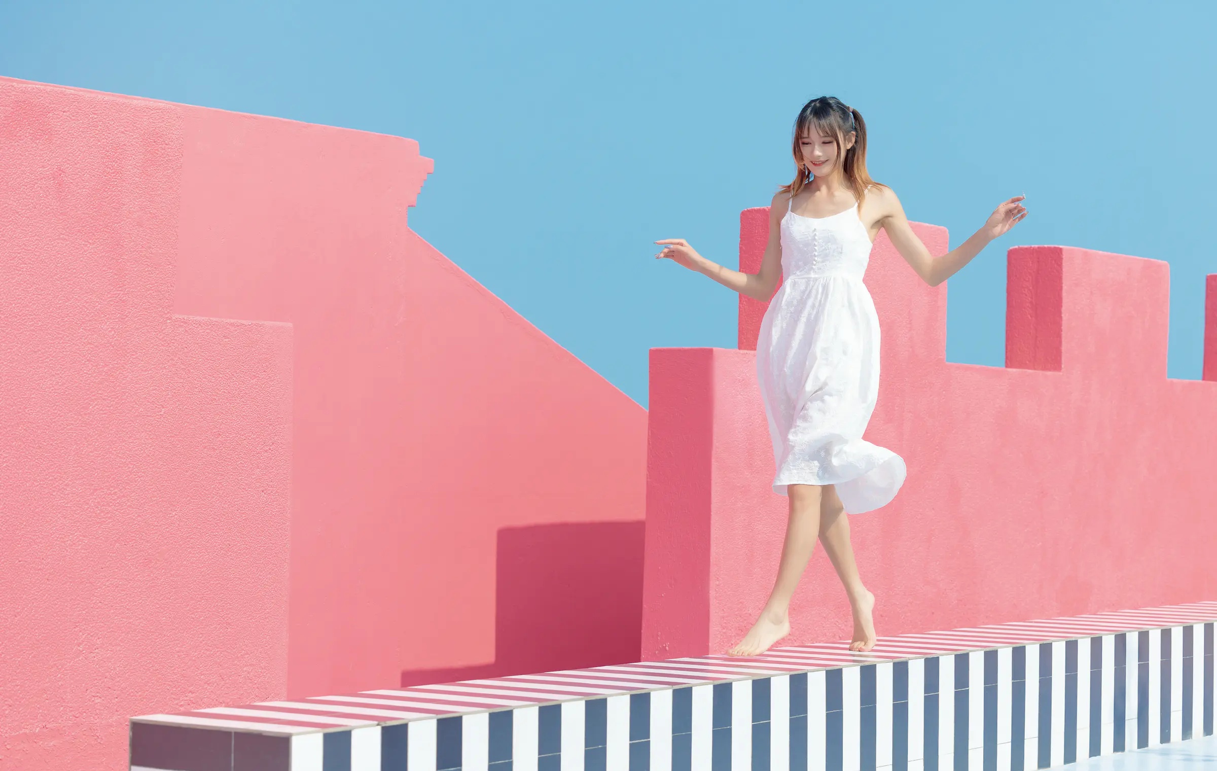 图片[5]Xiuren秀人写真高清美女套图写真下载-看套图颜值博主_兔子Zzz不吃胡萝卜_No.073 &ndash; 彩色迷宫 主题写真 [31P]Xiuren秀人写真高清美女套图写真下载-看套图Coser网络美女论坛Xiuren秀人写真高清美女套图写真下载-看套图免费套图Xiuren秀人写真高清美女套图写真下载-看套图看套图
