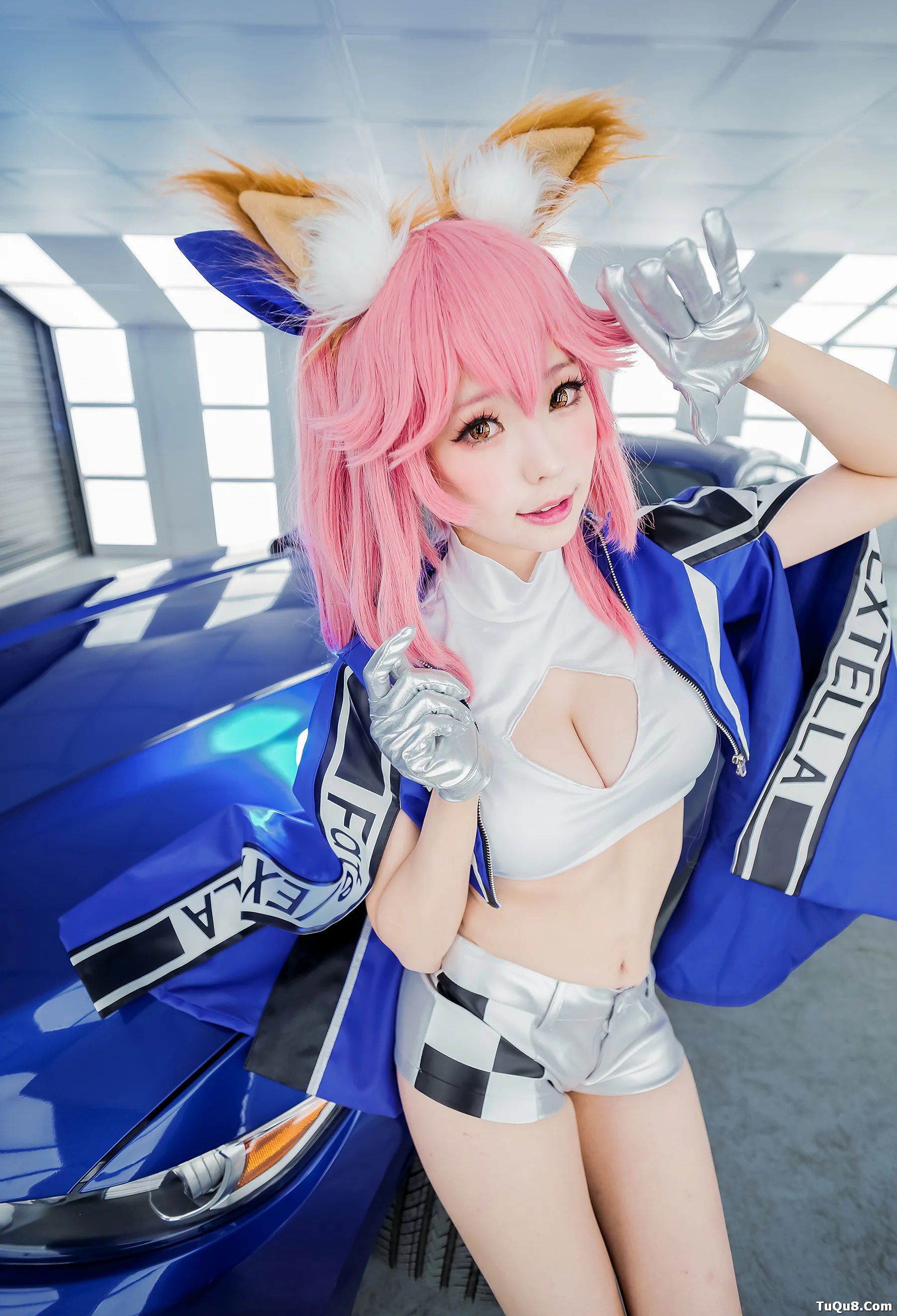 Coser妹子_ElyEE子_No.045 玉藻前-赛车 主题写真 [33P]Xiuren秀人写真高清美女套图写真下载-看套图看套图