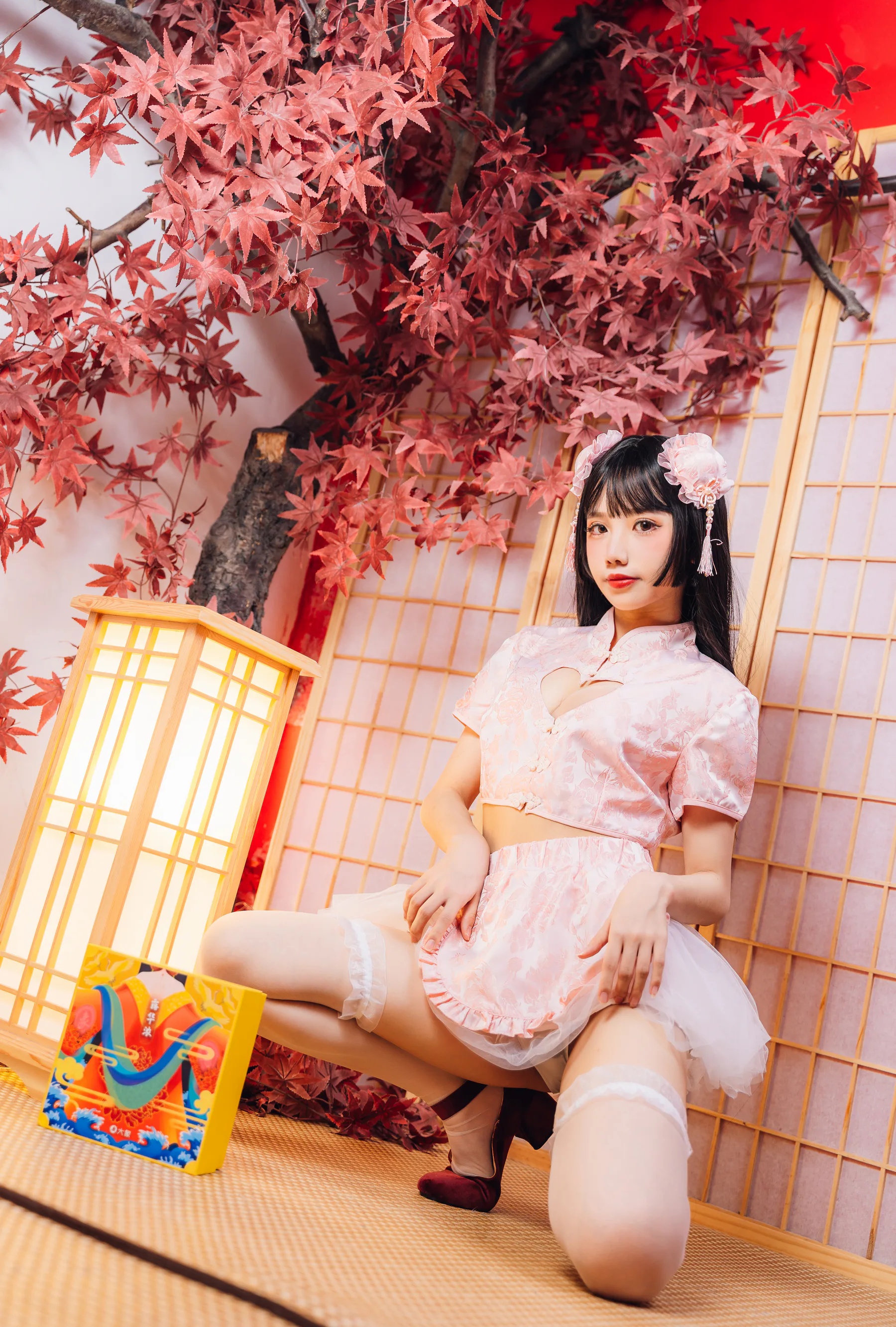 Coser美女_果咩酱w_No.017 &ndash; 中国风 电子图 主题写真 [21P]Xiuren秀人写真高清美女套图写真下载-看套图看套图