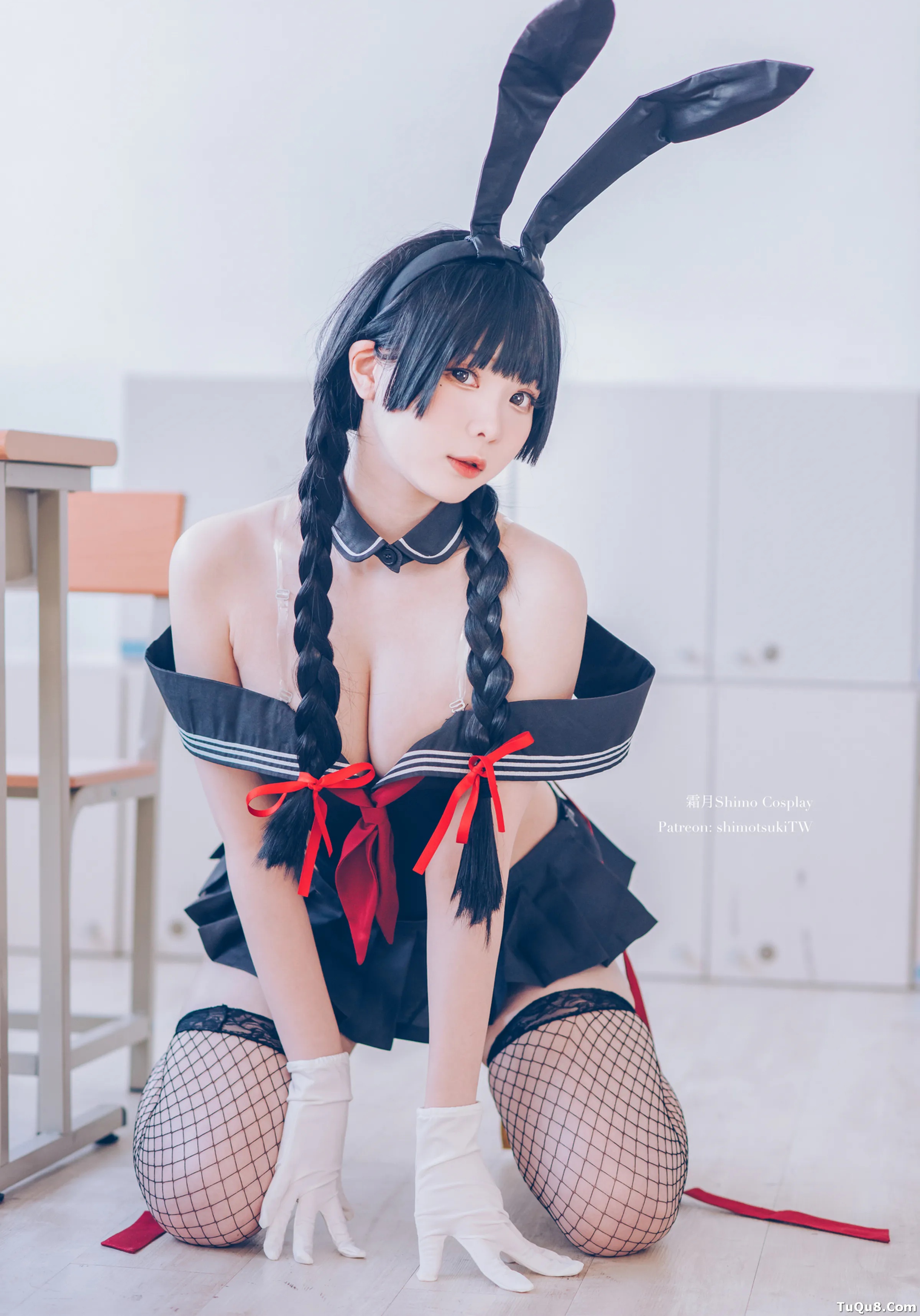 Coser美女_霜月shimo_No.046 &ndash; 卯月桃子 水手服兔女郎 主题写真 [19P]Xiuren秀人写真高清美女套图写真下载-看套图看套图