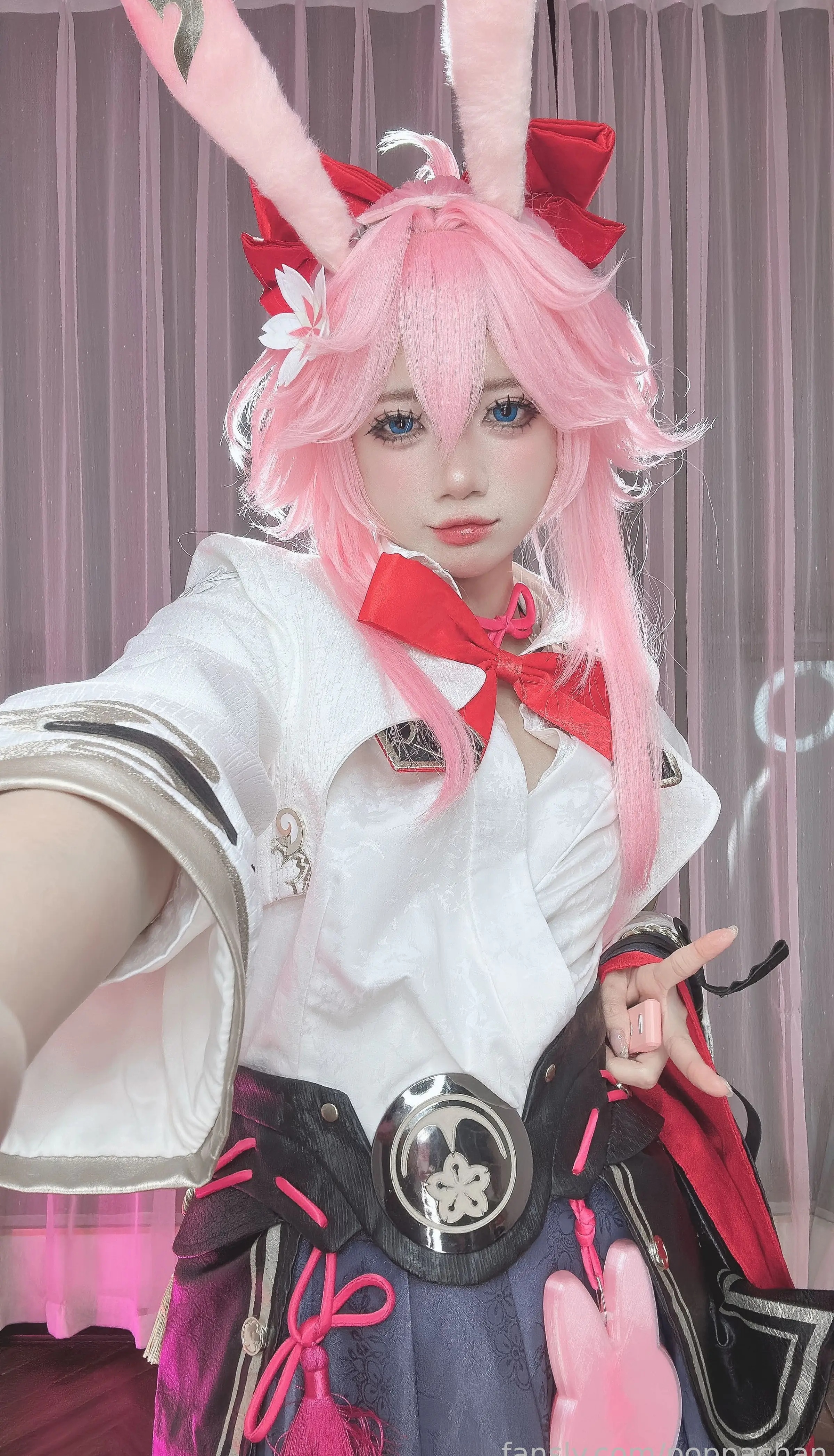 越南Coser美女_PoppaChan_No.129 &ndash; Evanescia [51P]Xiuren秀人写真高清美女套图写真下载-看套图看套图
