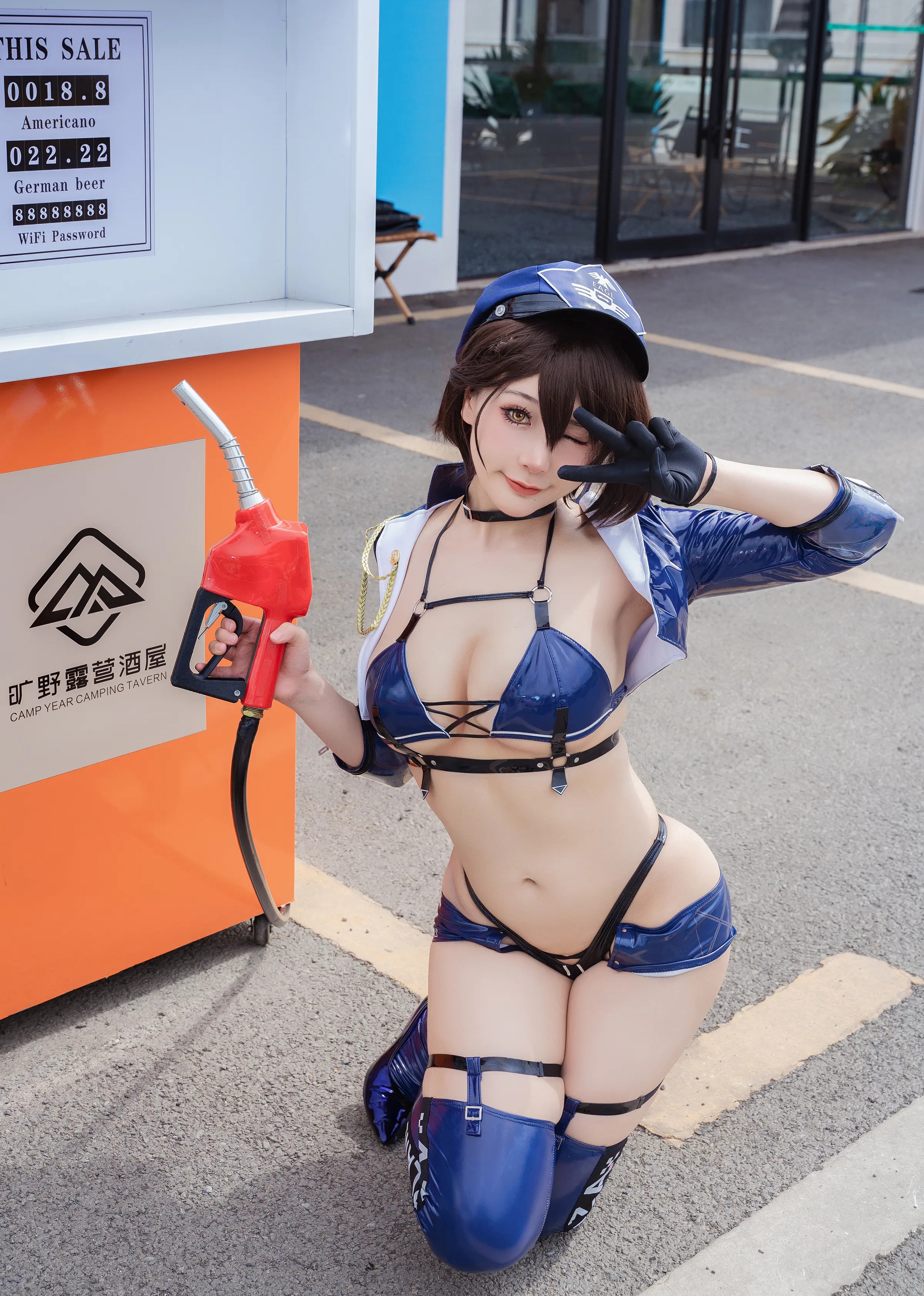 Coser美女_三刀刀miido_No.037 &ndash; 巴尔的摩赛车娘 主题写真 [36P]Xiuren秀人写真高清美女套图写真下载-看套图看套图