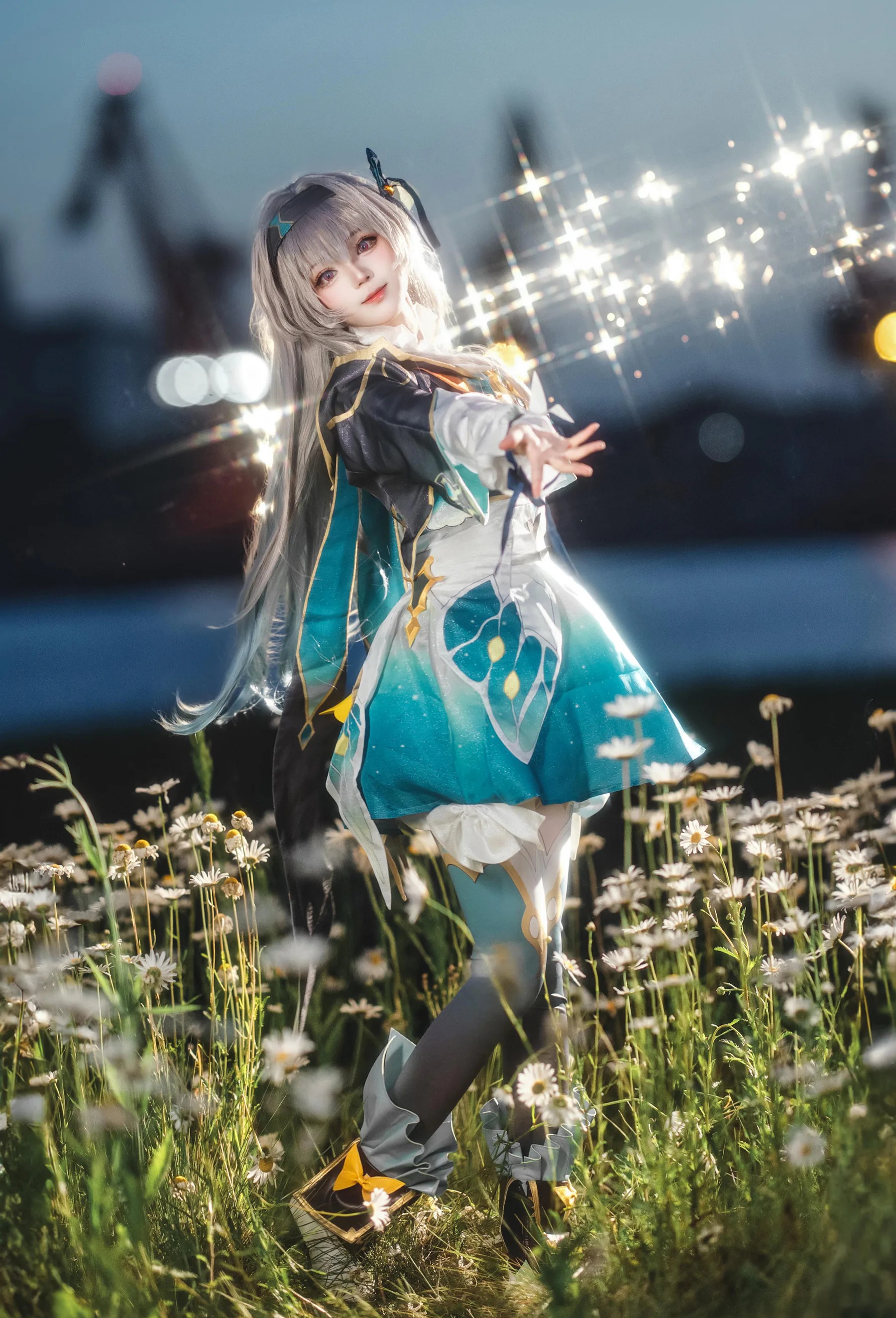动漫博主_花柒hana_No.037 &ndash; 崩坏&middot;星穹铁道 流萤 [18P]Xiuren秀人写真高清美女套图写真下载-看套图看套图