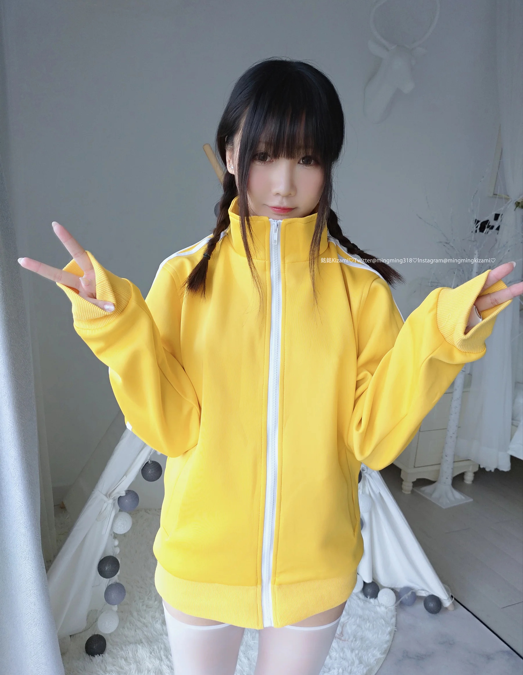 图片[5]Xiuren秀人写真高清美女套图写真下载-看套图动漫博主_铭铭Kizami_No.043 &ndash; 写真+自拍 07 [115P]Xiuren秀人写真高清美女套图写真下载-看套图Coser网络美女论坛Xiuren秀人写真高清美女套图写真下载-看套图免费套图Xiuren秀人写真高清美女套图写真下载-看套图看套图