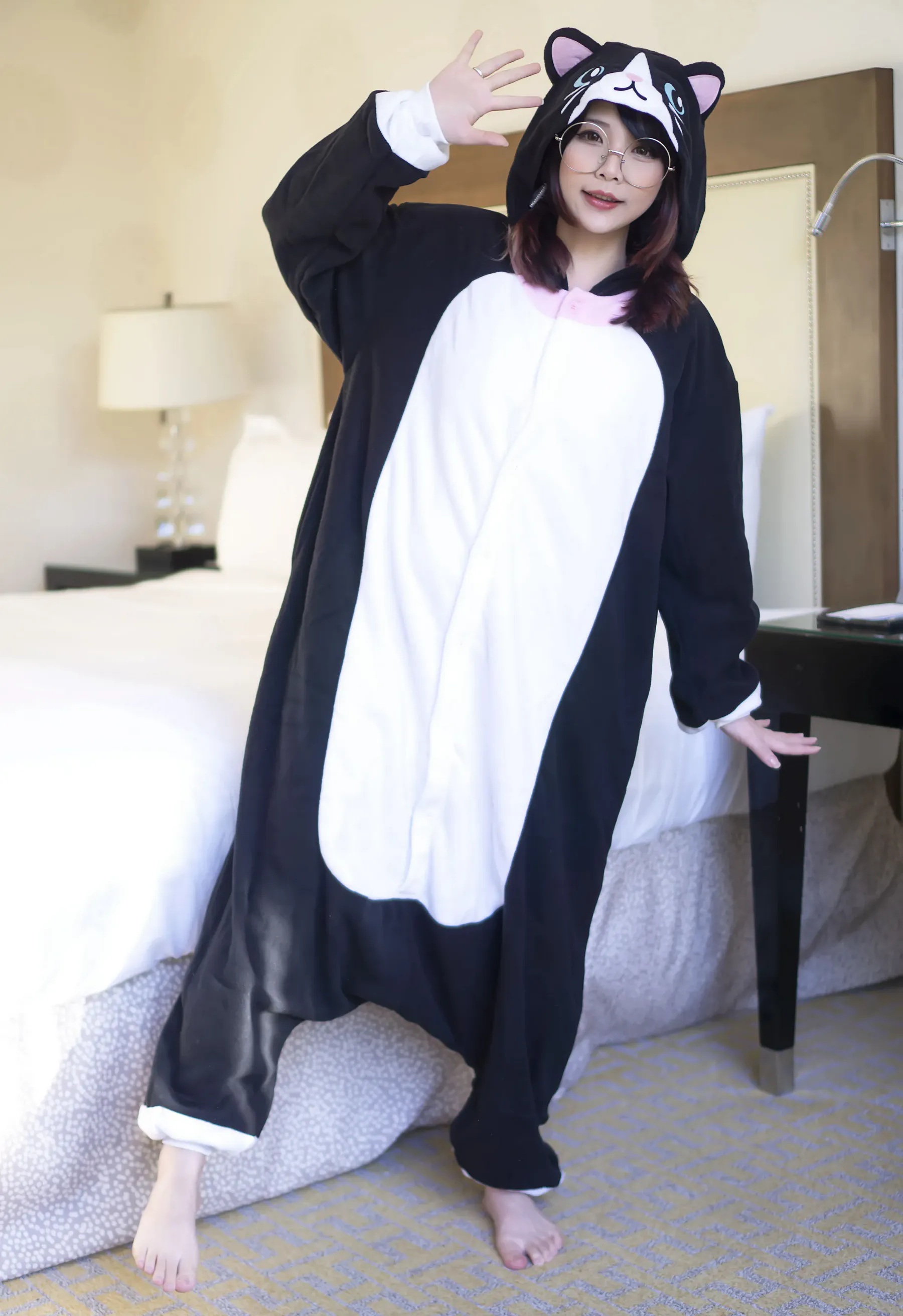 越南Coser美女_Hana Bunny_No.092 &ndash; Kigu Imouto 主题写真 [14P]Xiuren秀人写真高清美女套图写真下载-看套图看套图