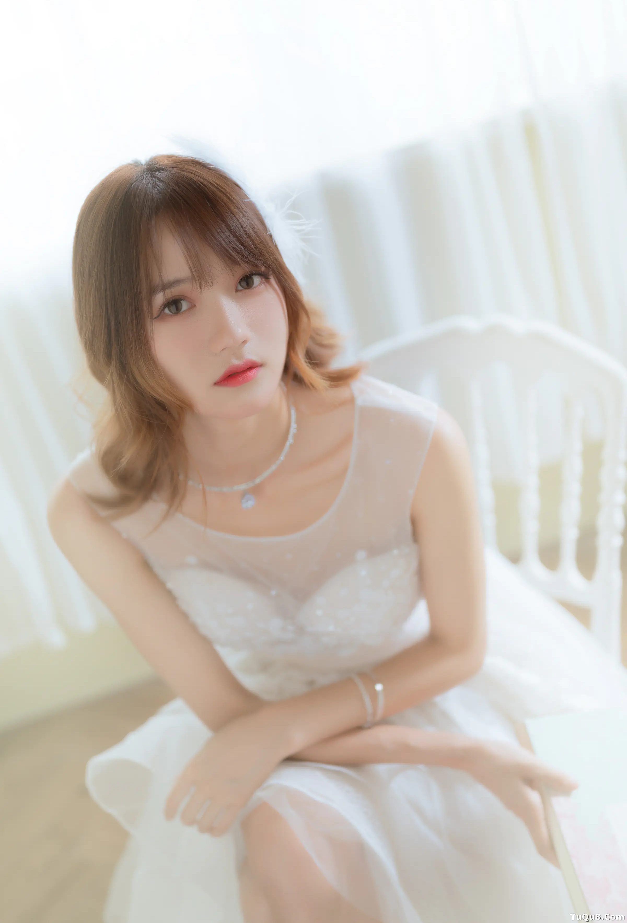 颜值博主_兔子Zzz不吃胡萝卜_No.050 &ndash; 人间四月天 主题写真 [30P]Xiuren秀人写真高清美女套图写真下载-看套图看套图