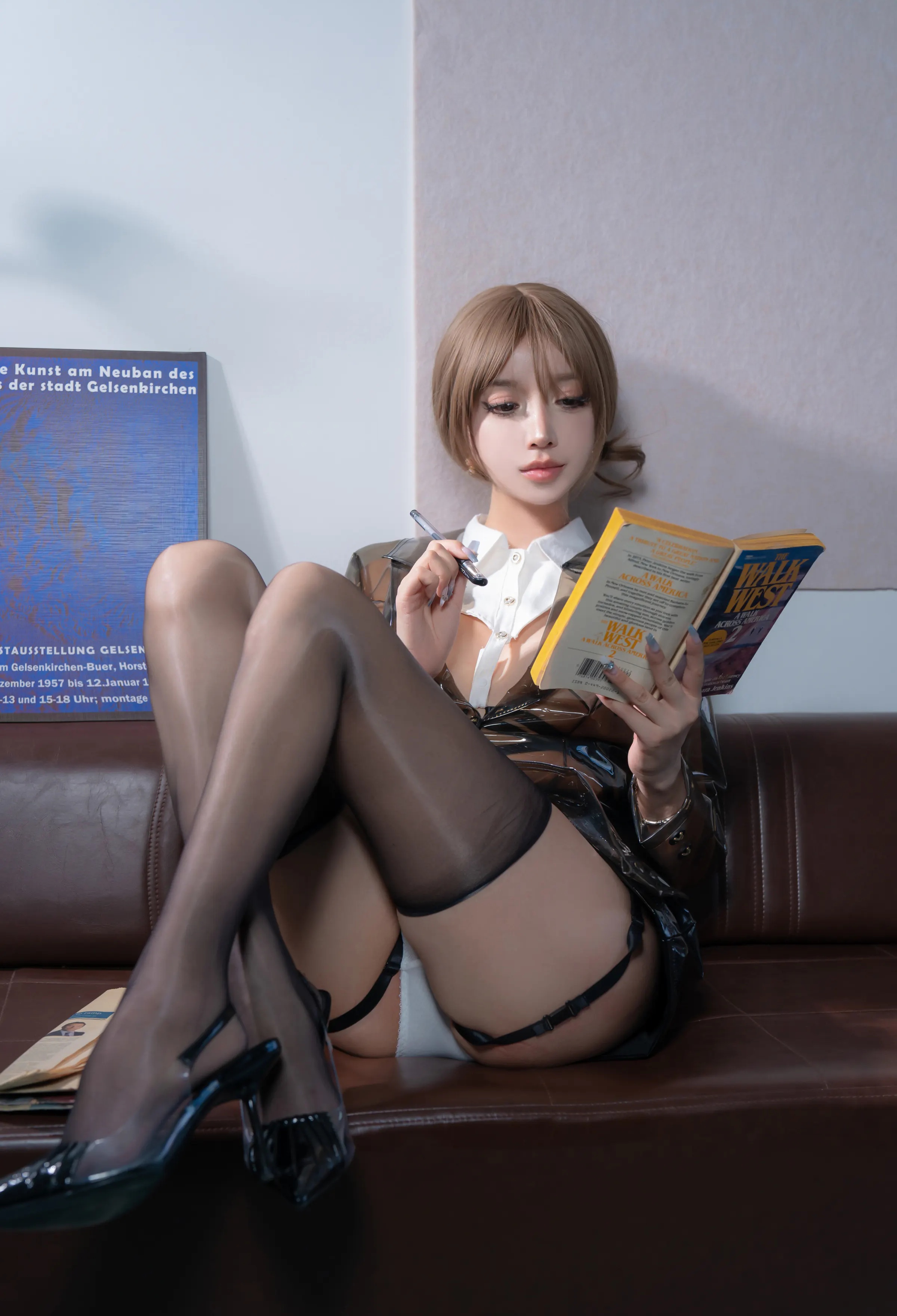 Coser美女_过期米线线喵_No.168 AI女教师 主题写真 [57P]Xiuren秀人写真高清美女套图写真下载-看套图看套图