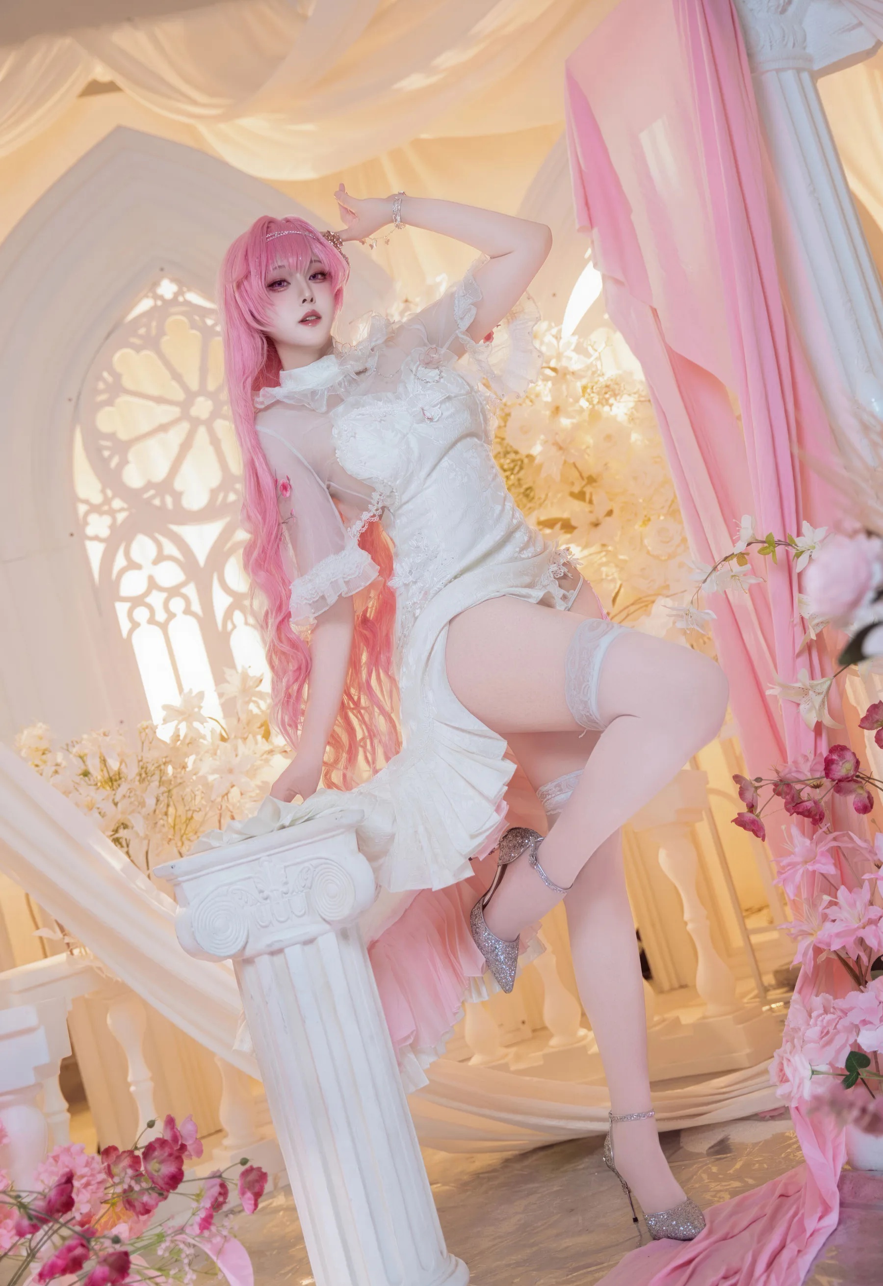 网络美女_Natsuko夏夏子_No.106 NIKKE 桃乐丝旗袍 [78P]Xiuren秀人写真高清美女套图写真下载-看套图看套图
