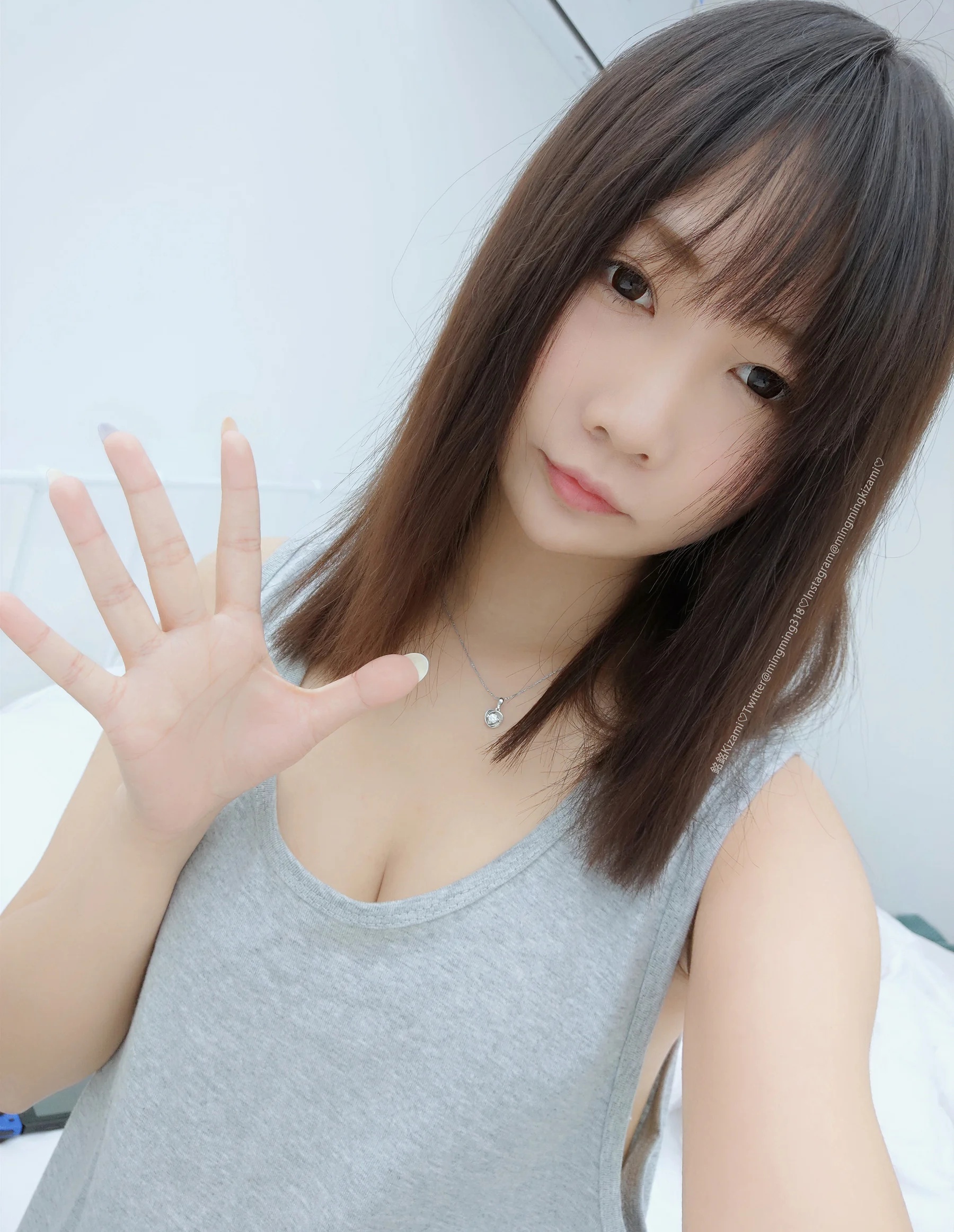 动漫博主_铭铭Kizami_No.039 &ndash; 写真+自拍 06 [106P]-看套图