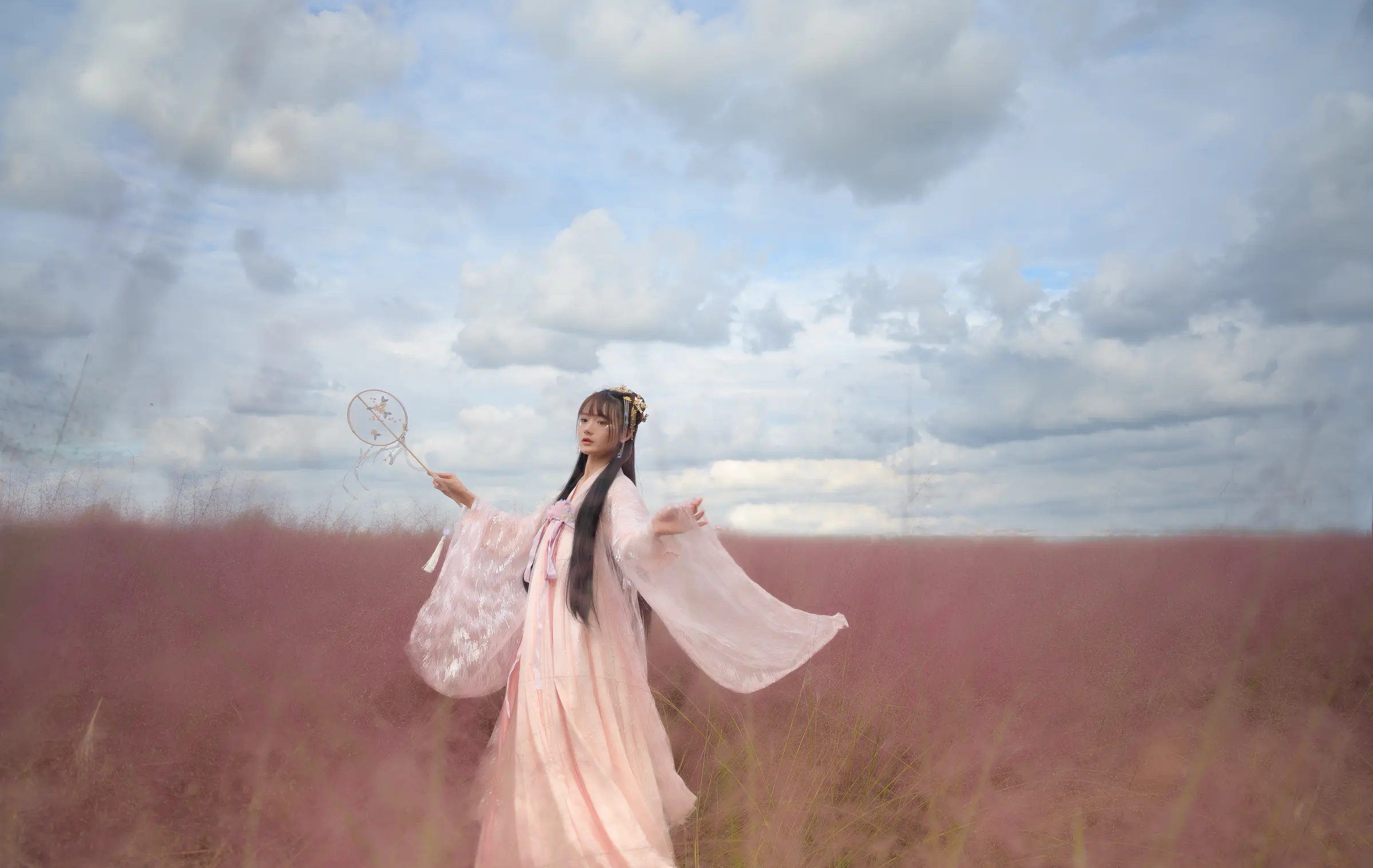 颜值博主_兔子Zzz不吃胡萝卜_No.090 &ndash; 伊人 主题写真 [25P]Xiuren秀人写真高清美女套图写真下载-看套图看套图