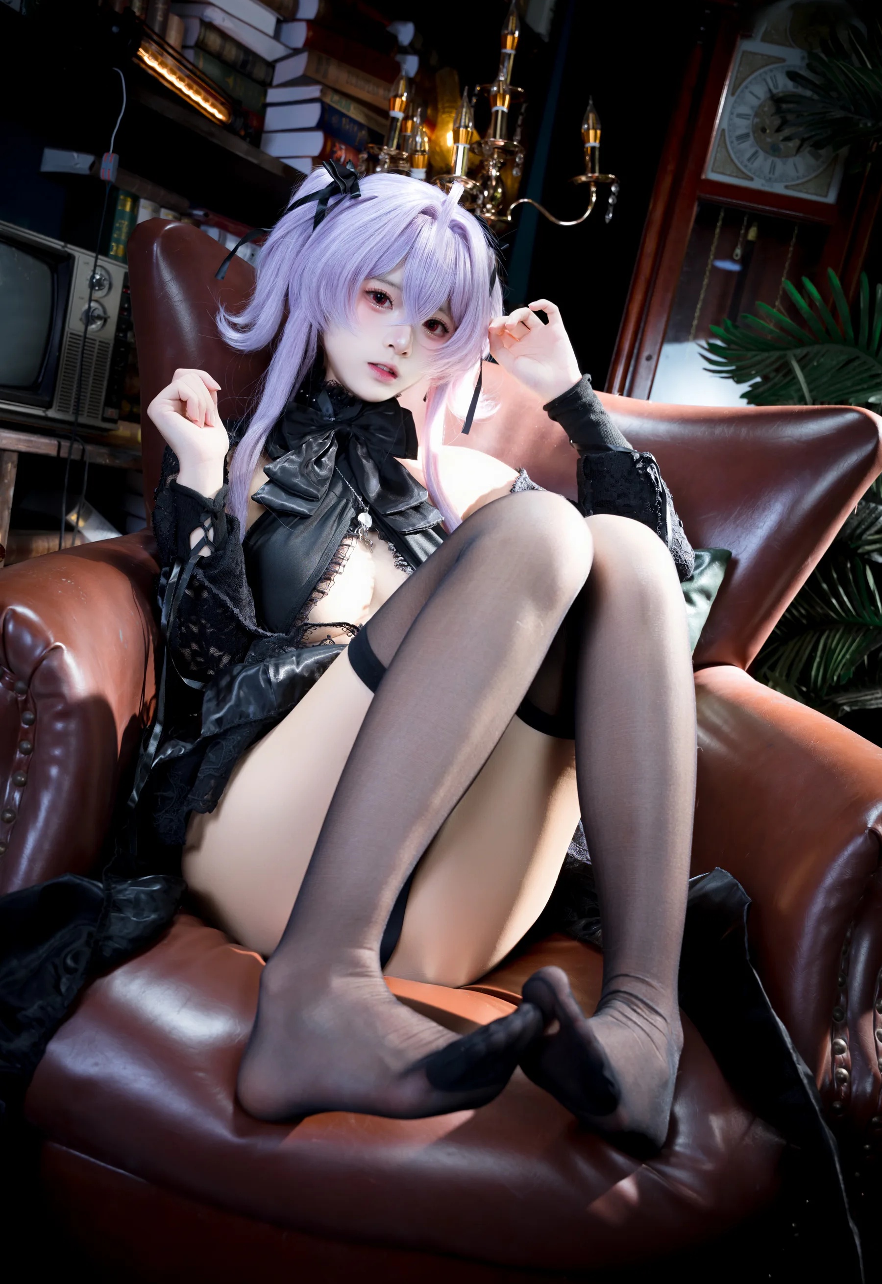 人气Coser美女_九柒喵_No.048 水母 主题写真 [26P]Xiuren秀人写真高清美女套图写真下载-看套图看套图