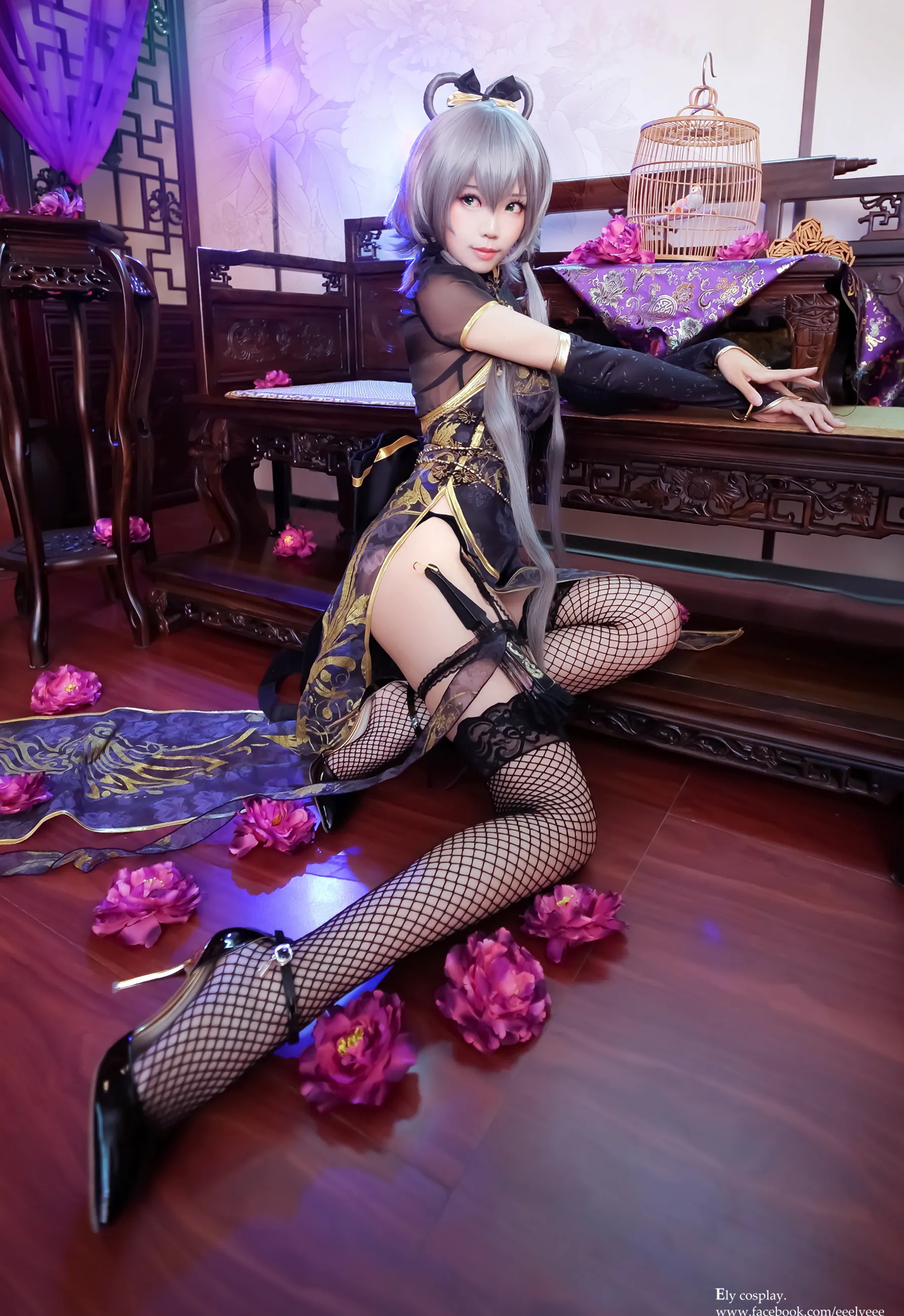 Coser妹子_ElyEE子_No.055 天依-金丝雀旗袍 主题写真 [13P]Xiuren秀人写真高清美女套图写真下载-看套图看套图
