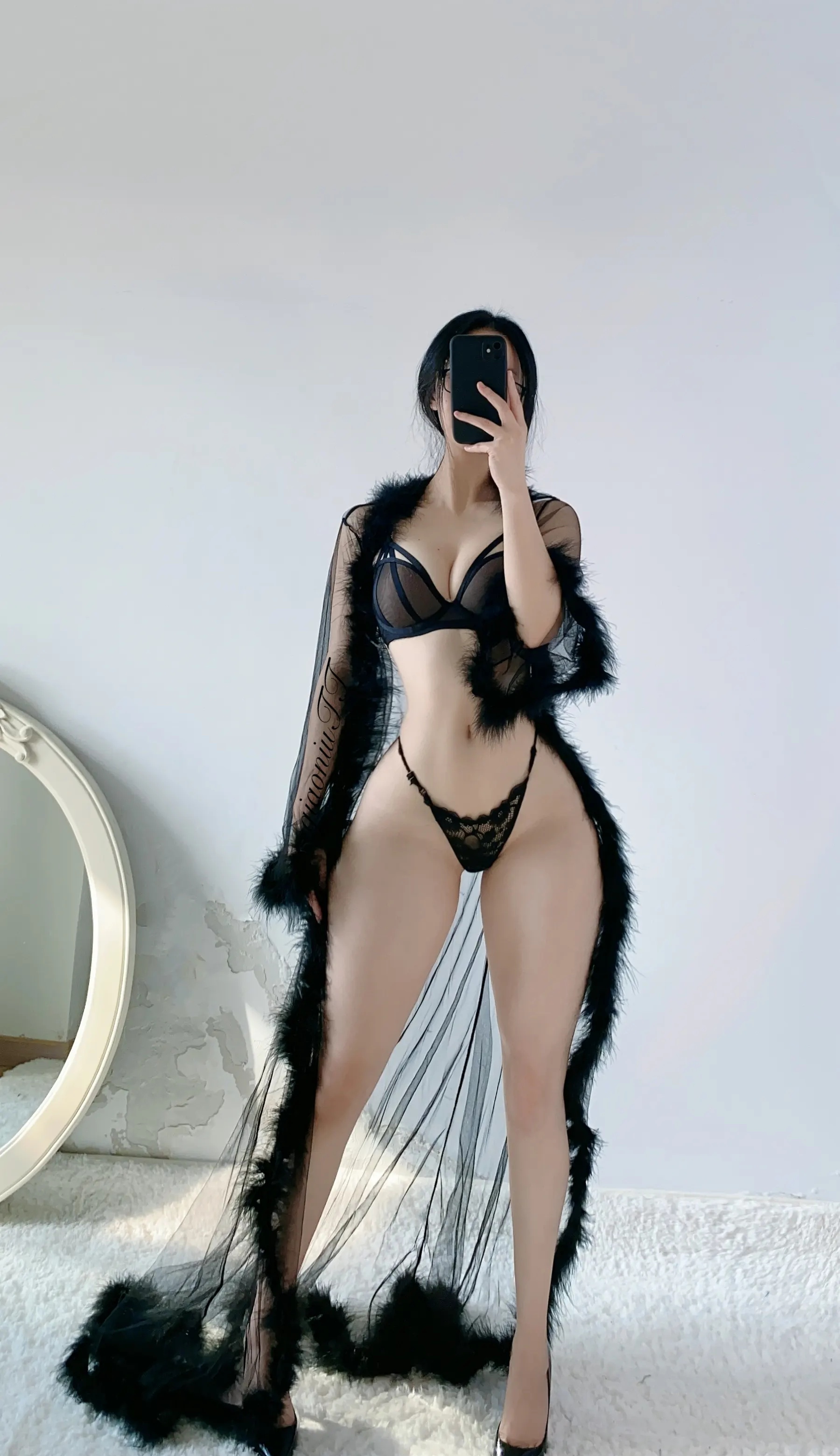 健身达人_俏妞QiaoniuTT_No.111 &ndash; 美娇娘 [21P]Xiuren秀人写真高清美女套图写真下载-看套图看套图