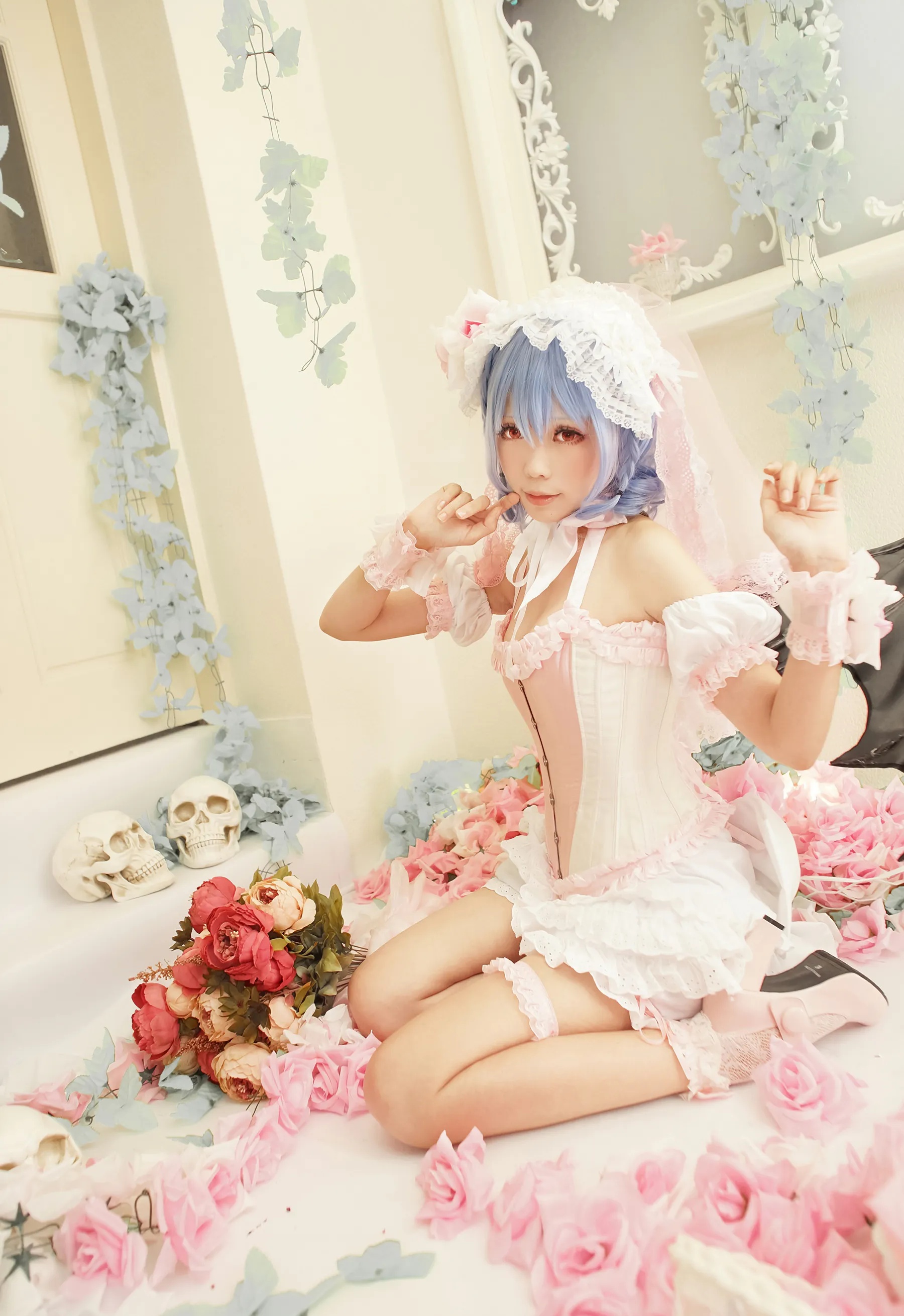 Coser妹子_ElyEE子_No.056 蕾米莉亚&middot;斯卡雷特 主题写真 [115P]Xiuren秀人写真高清美女套图写真下载-看套图看套图
