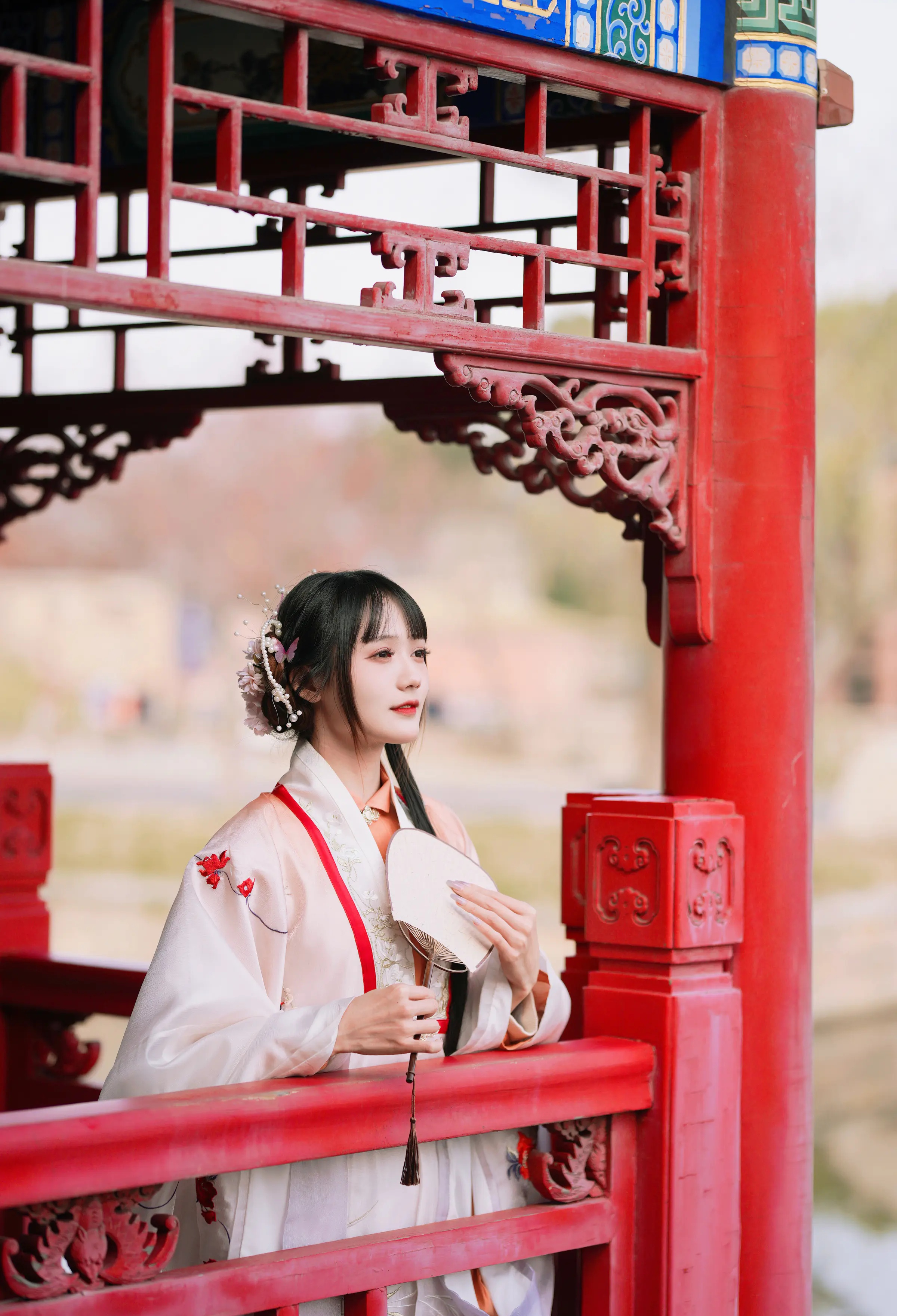 颜值博主_兔子Zzz不吃胡萝卜_No.139 &ndash; 红叶新赋 主题写真 [37P]Xiuren秀人写真高清美女套图写真下载-看套图看套图