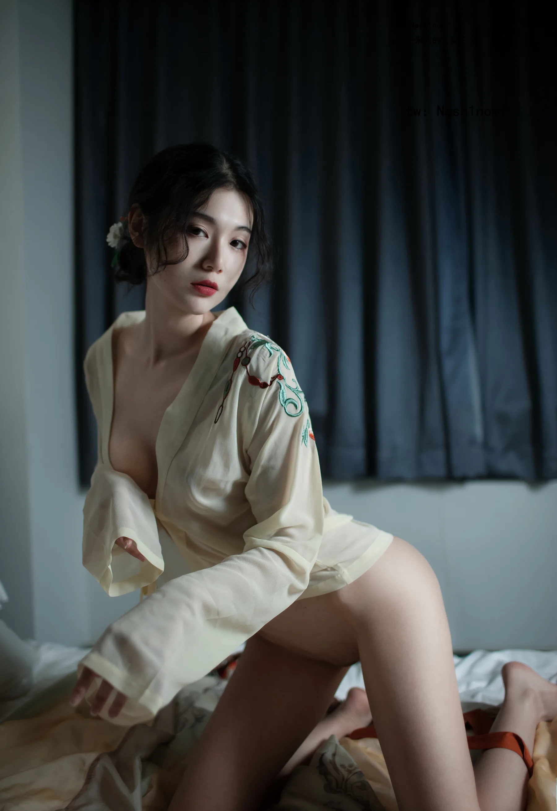 二次元博主_一米八的大梨子_No.020 汉服 主题写真 [13P]Xiuren秀人写真高清美女套图写真下载-看套图看套图