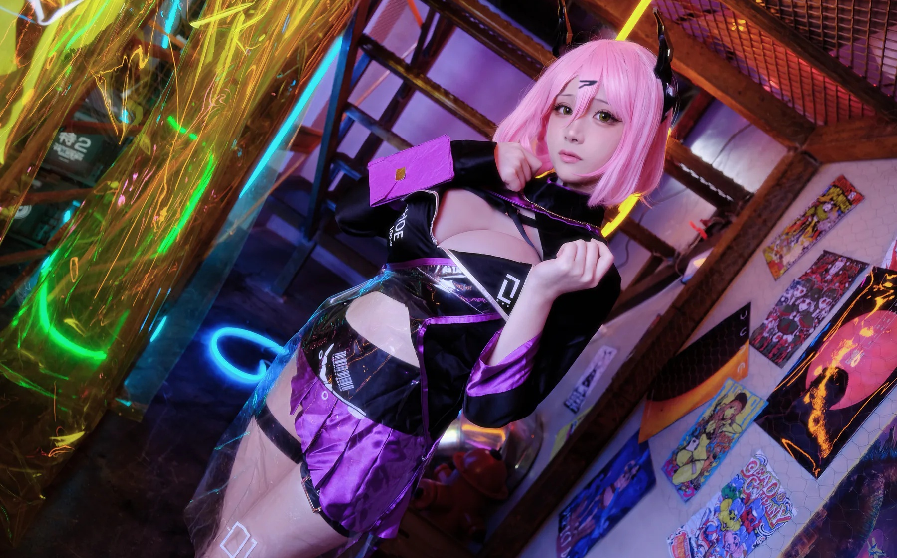 颜值博主_幼愛Youmeko_No.016 &ndash; 泰丝 TESS Set [Erophone] [18P]Xiuren秀人写真高清美女套图写真下载-看套图看套图