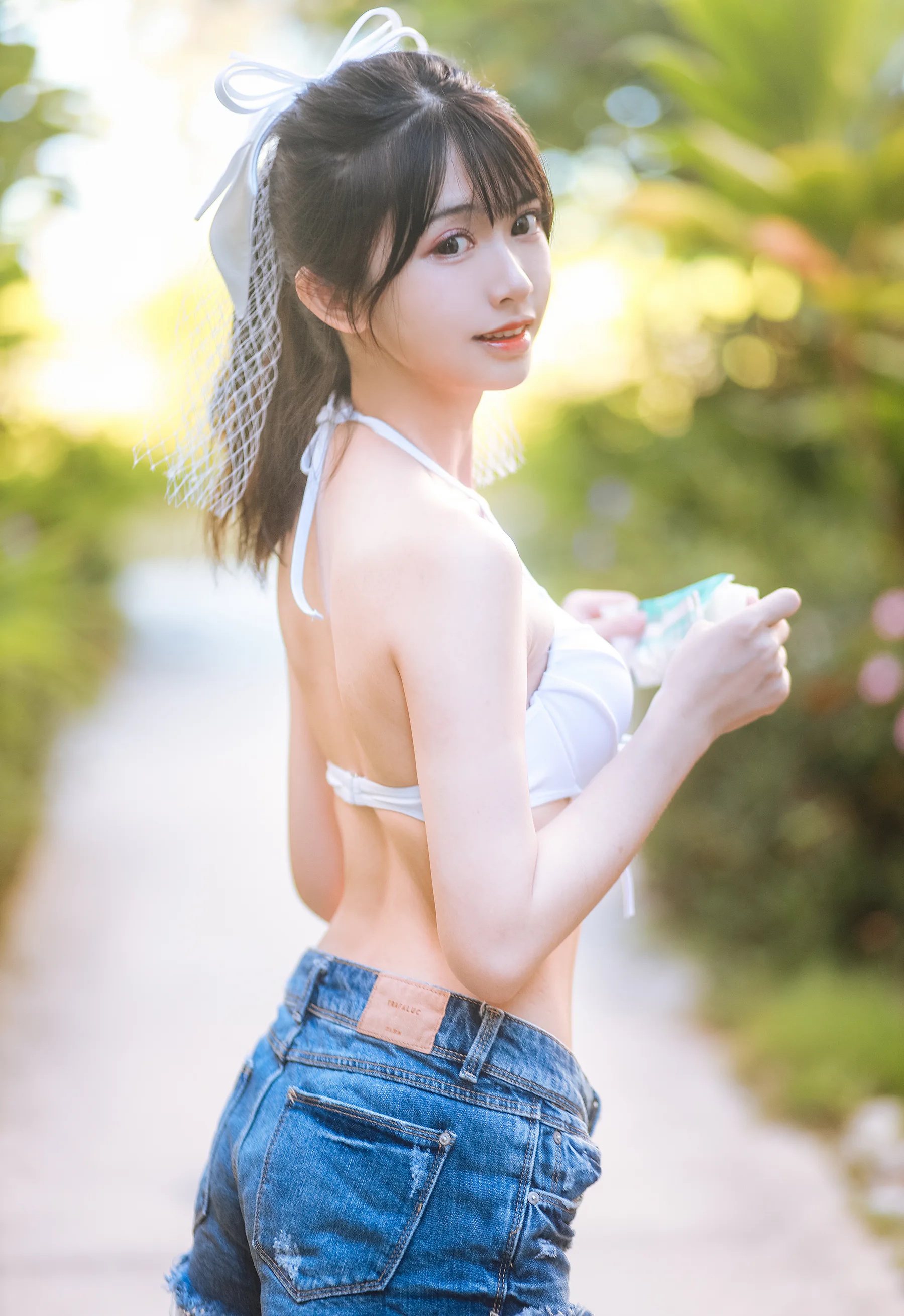 动漫博主_鳗鱼霏儿_No.083 海边 主题写真 [46P]-看套图