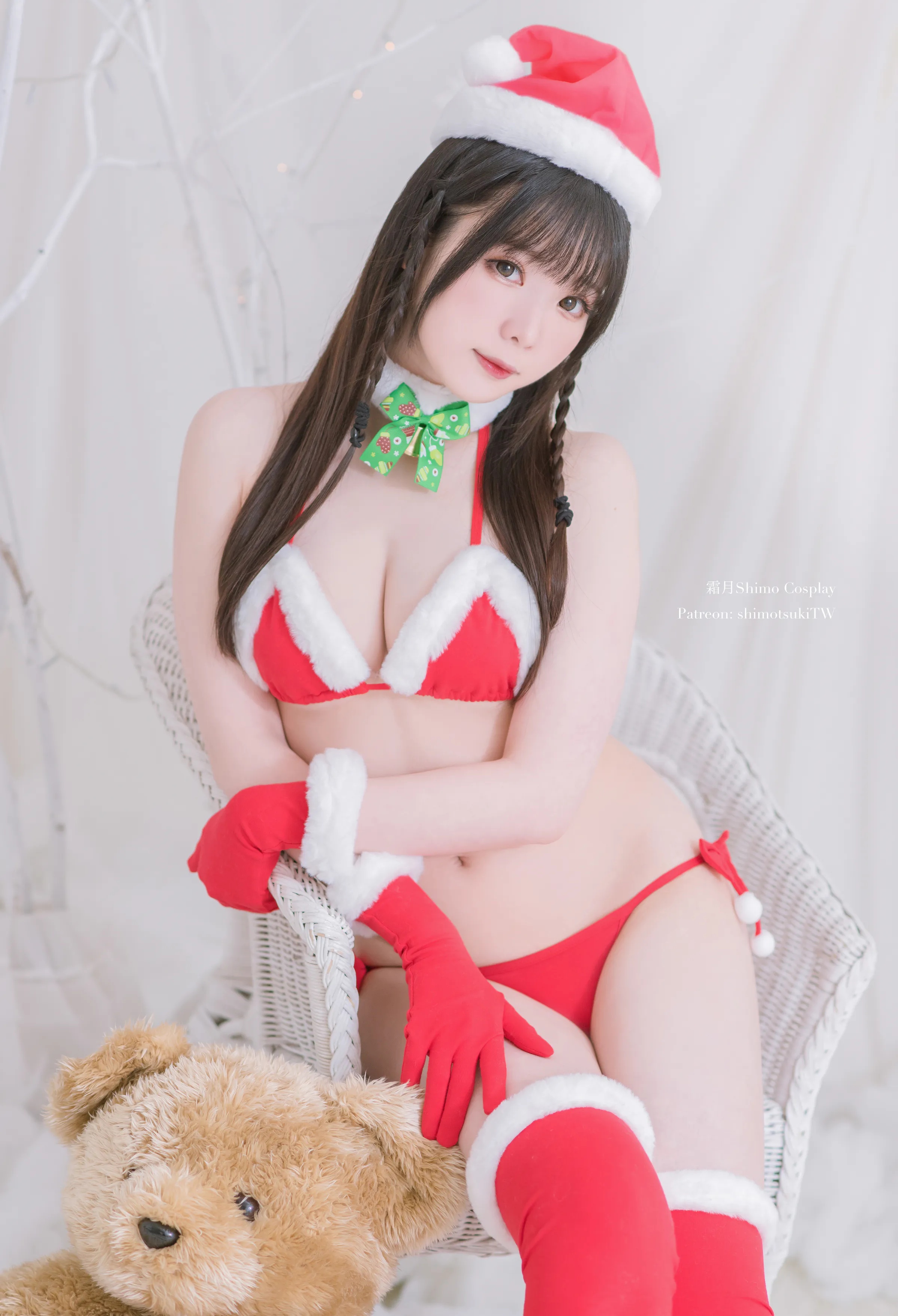 Coser美女_霜月shimo_No.052 &ndash; 圣诞霜月 主题写真 [16P]Xiuren秀人写真高清美女套图写真下载-看套图看套图