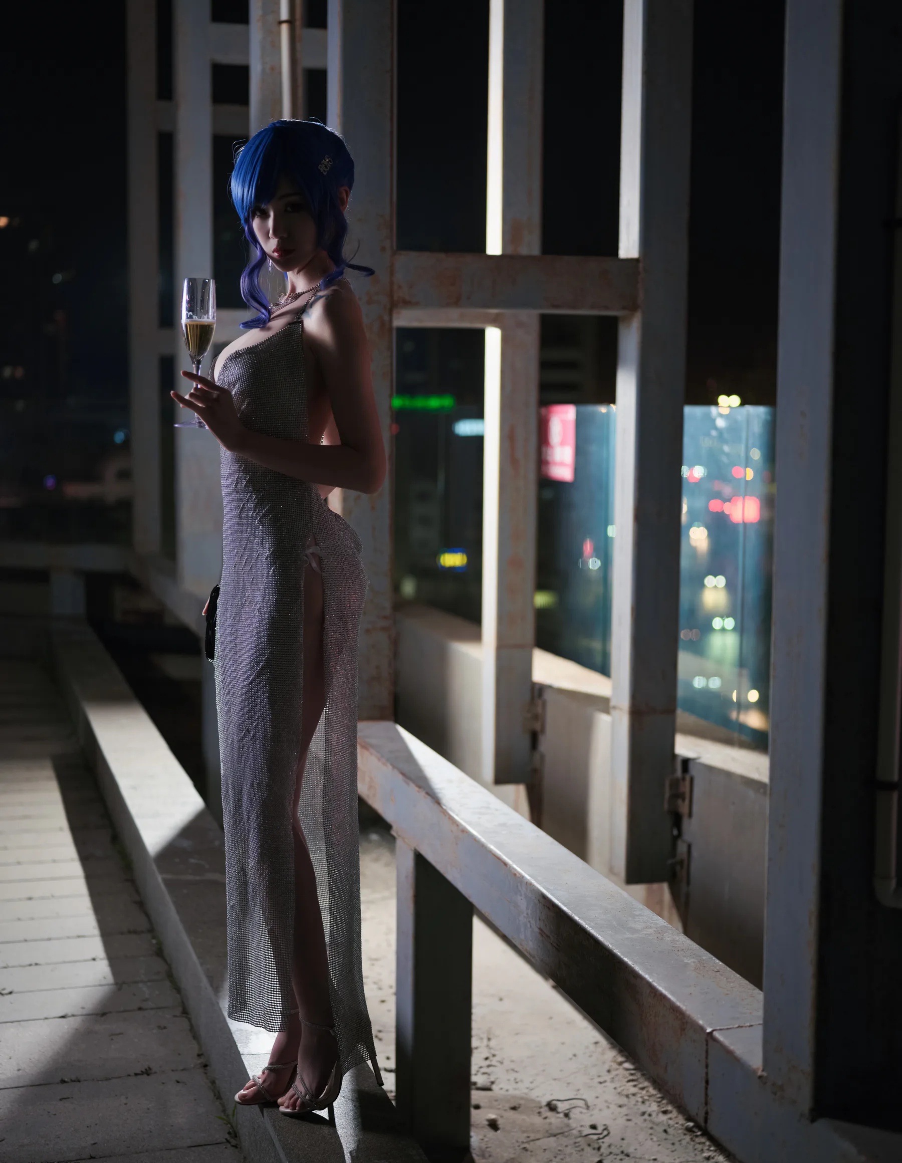 二次元博主_一米八的大梨子_No.007 圣路易斯 主题写真 [24P]Xiuren秀人写真高清美女套图写真下载-看套图看套图