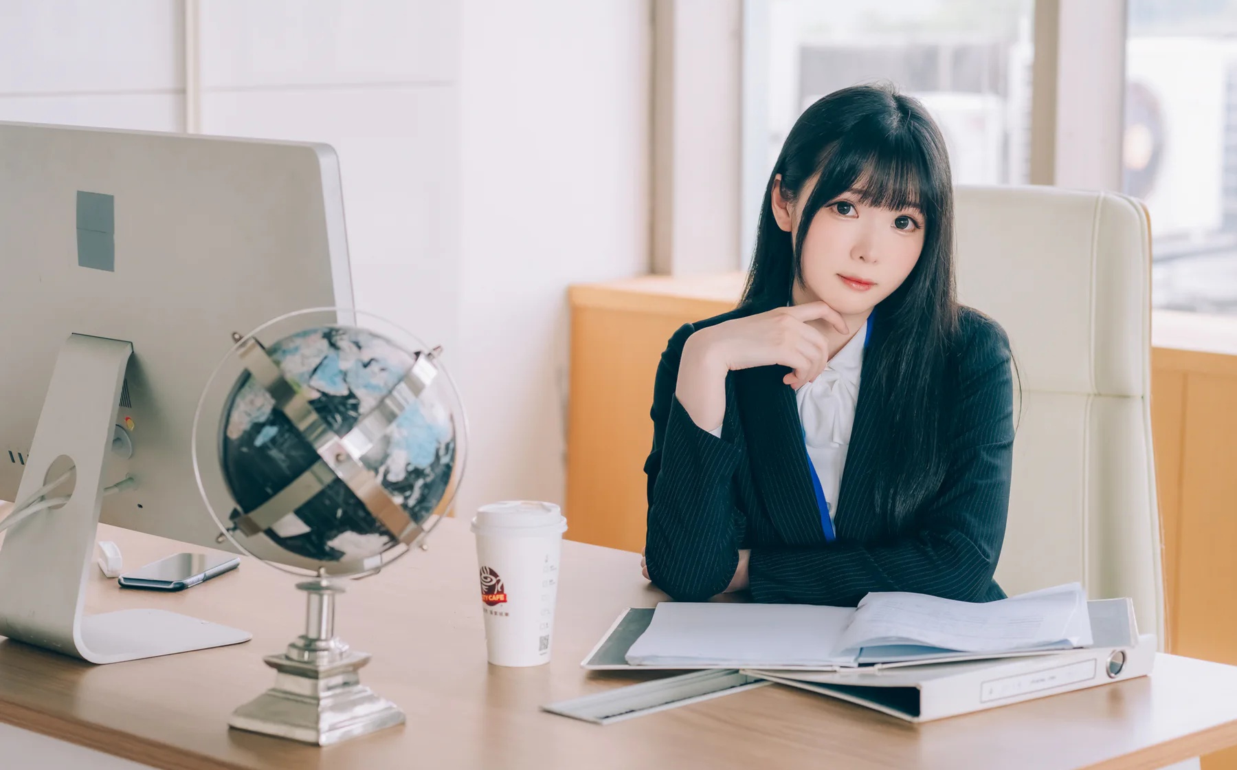 Coser美女_霜月shimo_No.145 &ndash; 秘密辦公室 Shimo' Secret Office [125P]Xiuren秀人写真高清美女套图写真下载-看套图看套图