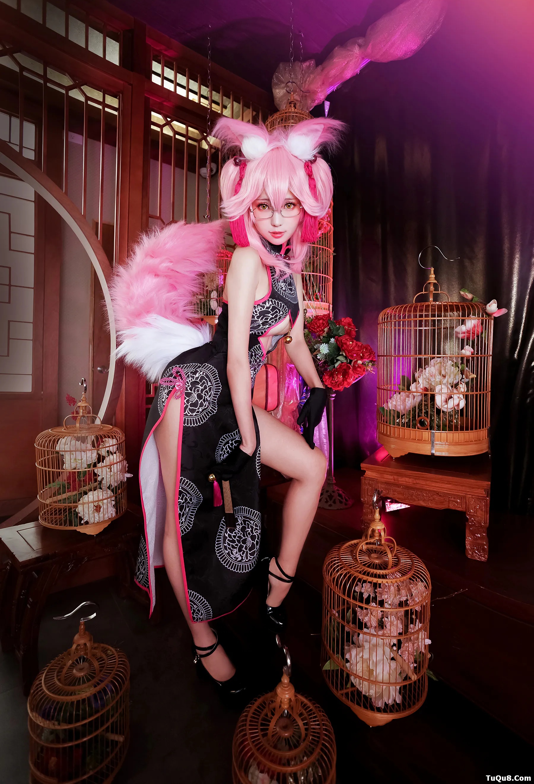 Coser妹子_ElyEE子_No.044 玉藻前-旗袍 主题写真 [33P]Xiuren秀人写真高清美女套图写真下载-看套图看套图