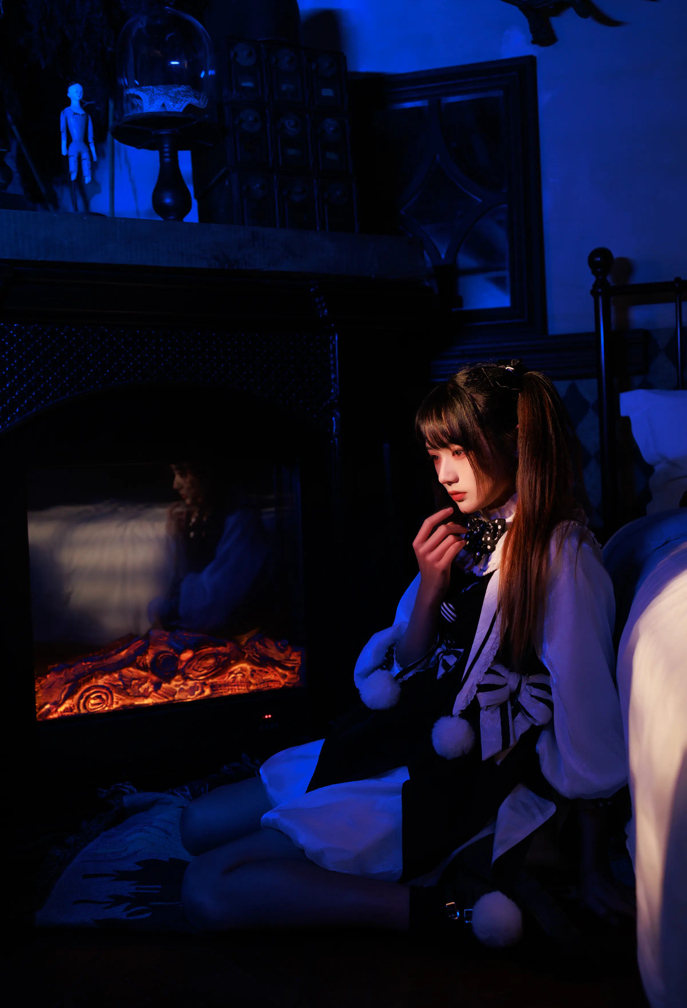 颜值博主_兔子Zzz不吃胡萝卜_No.061 &ndash; 我和我 主题写真 [29P]Xiuren秀人写真高清美女套图写真下载-看套图看套图
