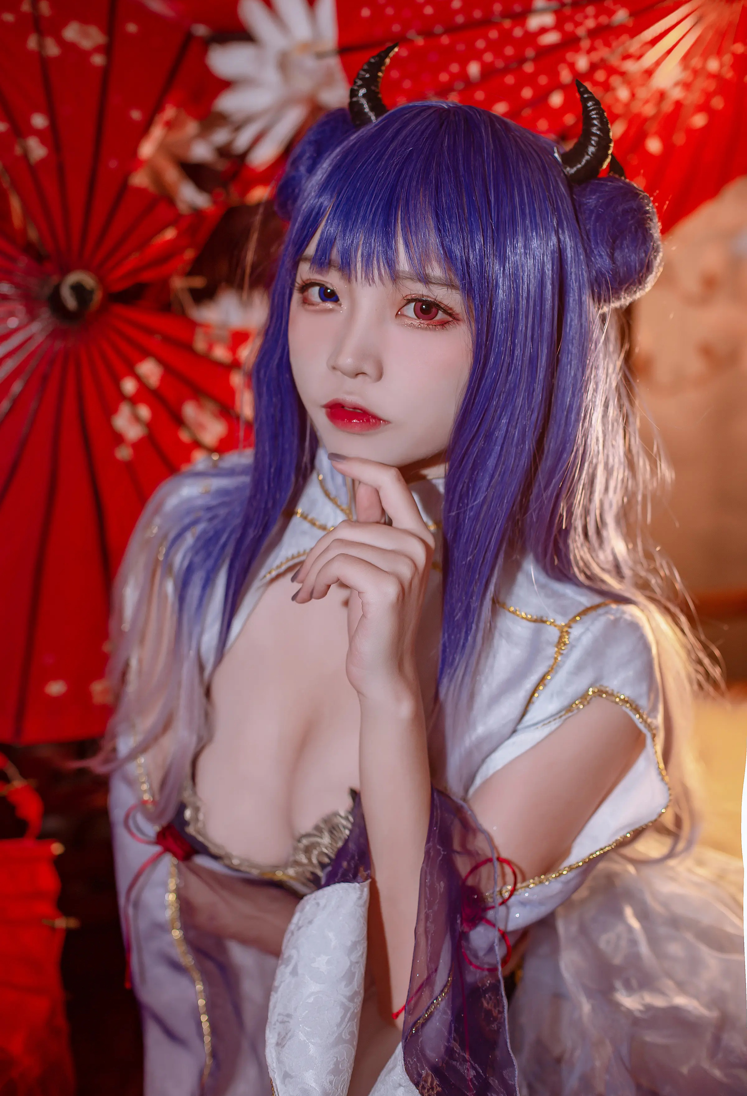 Coser美女_二佐nisa_No.123 &ndash; 碧蓝航线 伊吹旗袍 主题写真 [29P]Xiuren秀人写真高清美女套图写真下载-看套图看套图