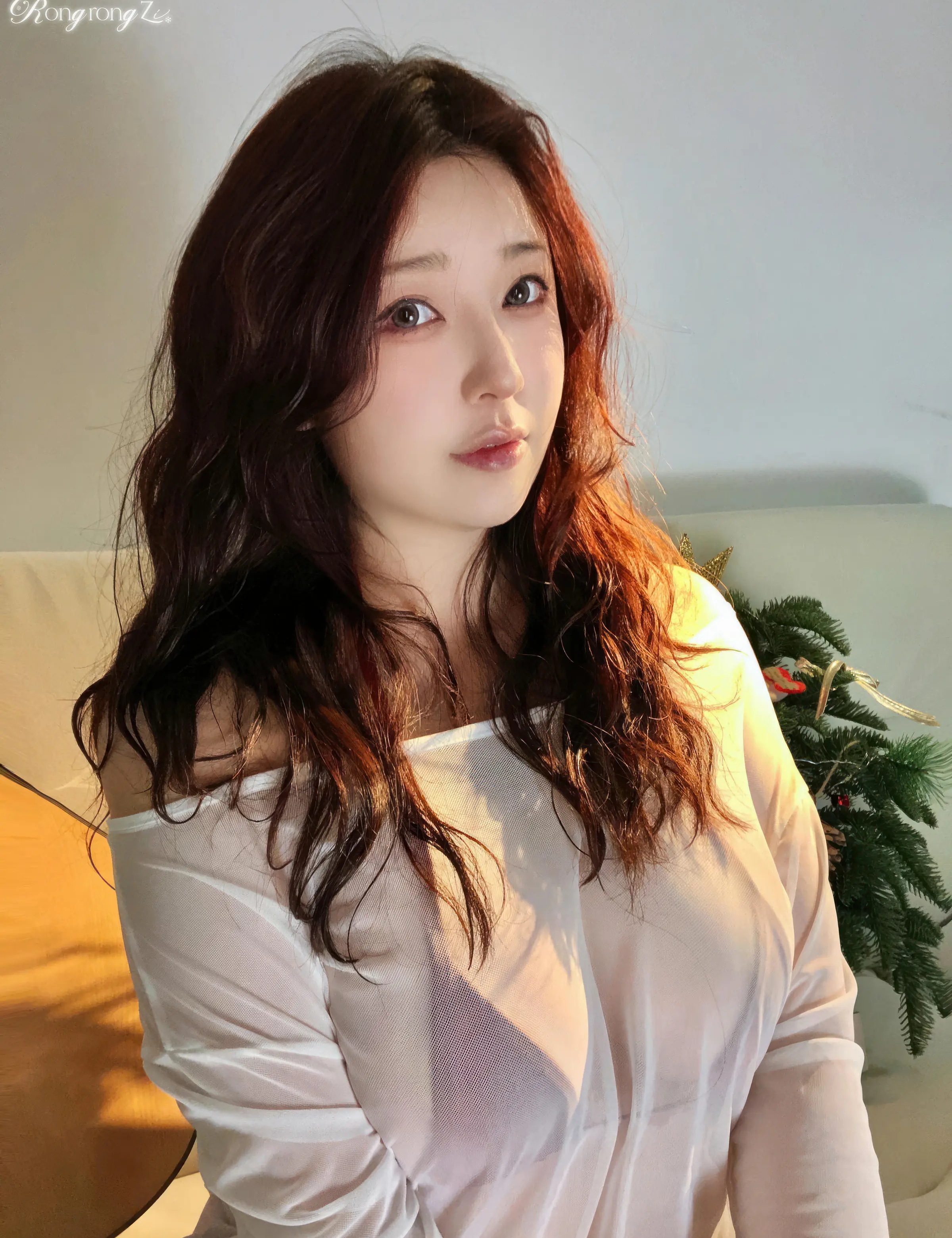 Coser美女_小容仔咕咕咕w_No.039 &ndash; 圣诞特辑 主题写真 [35P]-看套图