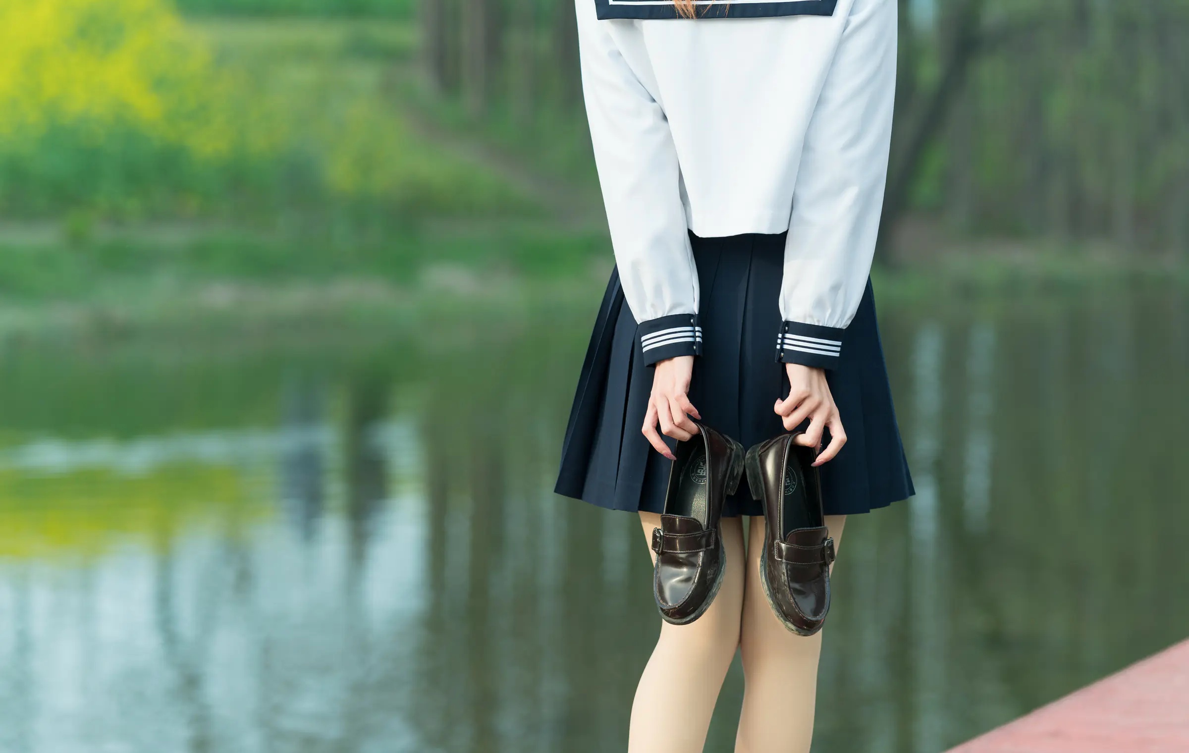 图片[5]Xiuren秀人写真高清美女套图写真下载-看套图颜值博主_兔子Zzz不吃胡萝卜_No.062 &ndash; 追追风 主题写真 [32P]Xiuren秀人写真高清美女套图写真下载-看套图Coser网络美女论坛Xiuren秀人写真高清美女套图写真下载-看套图免费套图Xiuren秀人写真高清美女套图写真下载-看套图看套图