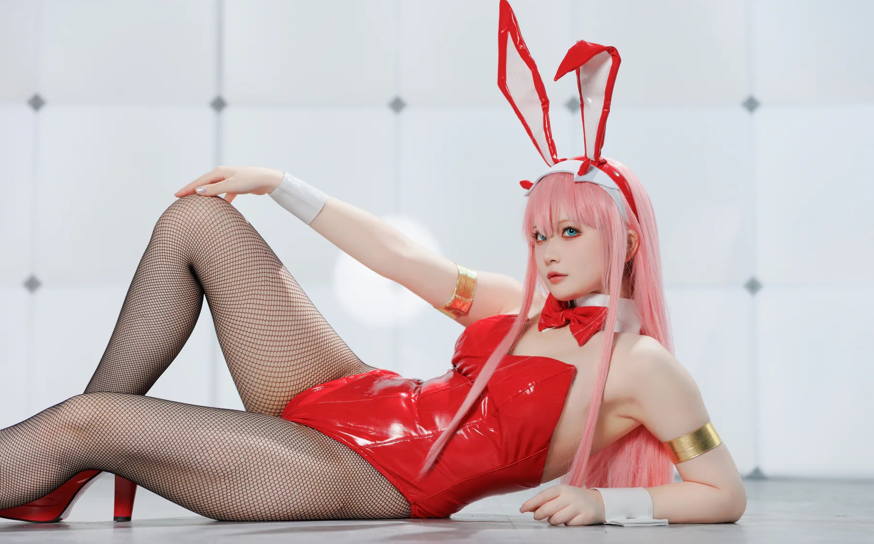 动漫博主_屿鱼Yukako_No.001 &ndash; Zero Two 主题写真 [39P]Xiuren秀人写真高清美女套图写真下载-看套图看套图