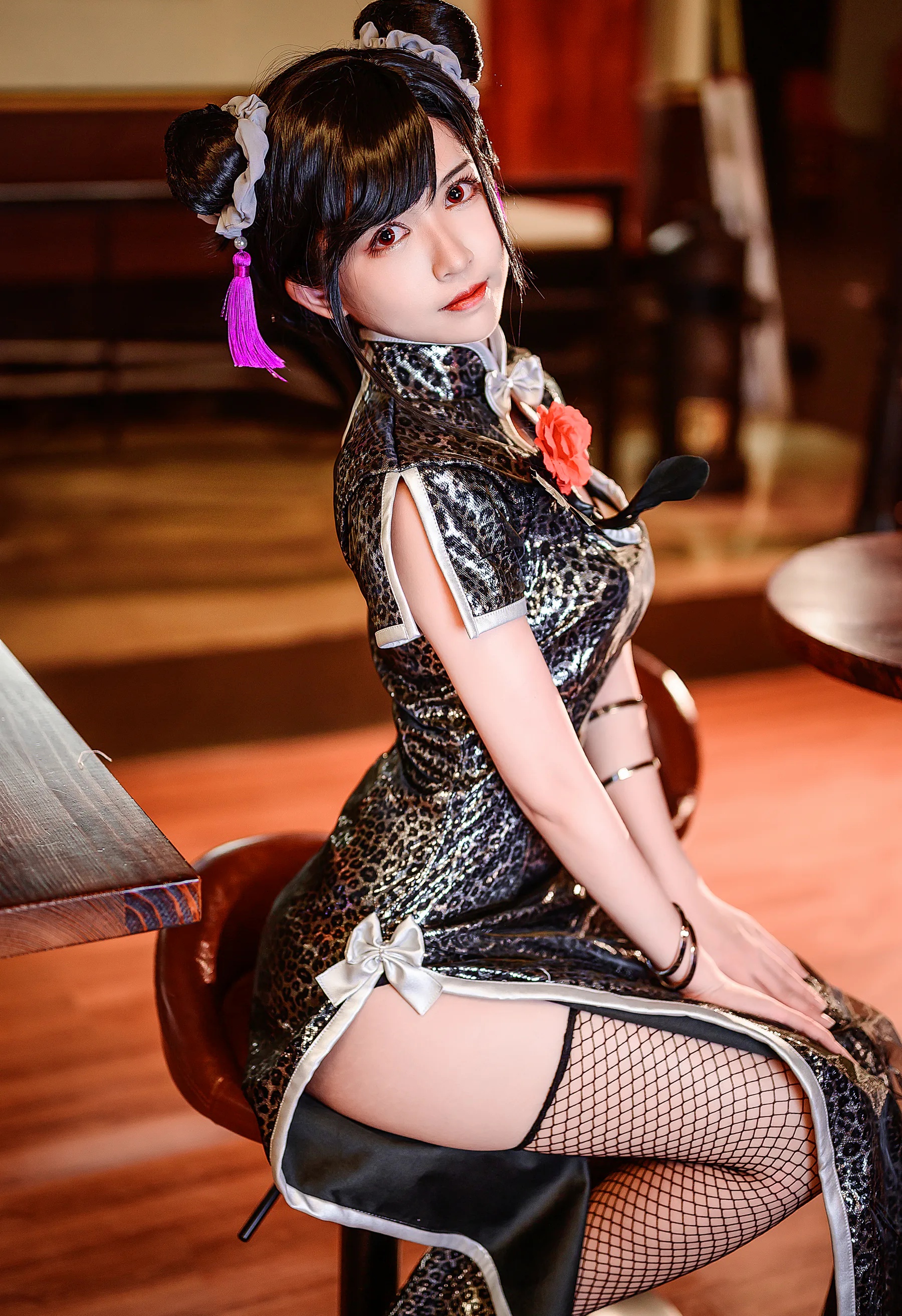动漫博主_鳗鱼霏儿_No.089 蒂法旗袍 主题写真 [21P]Xiuren秀人写真高清美女套图写真下载-看套图看套图