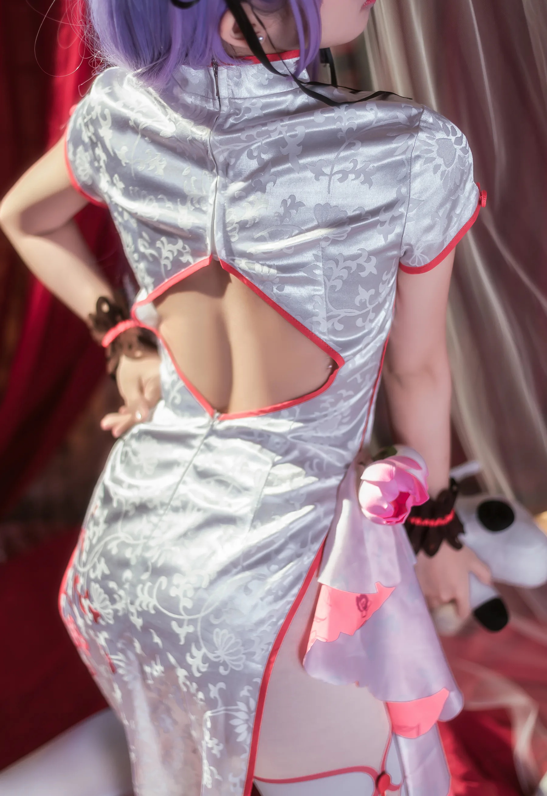 动漫博主_鳗鱼霏儿_No.043 碧蓝华裳 独角兽 主题写真 [10P]Xiuren秀人写真高清美女套图写真下载-看套图看套图