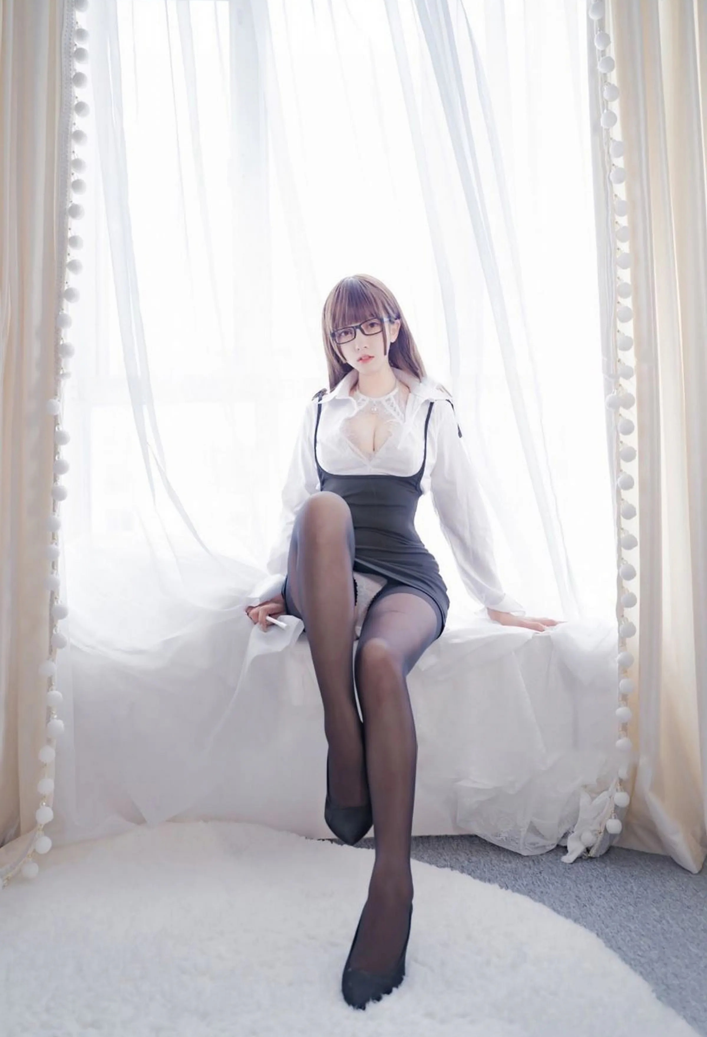 图片[5]Xiuren秀人写真高清美女套图写真下载-看套图Coser美女_过期米线线喵_No.132 小秘书 主题写真 [37P]Xiuren秀人写真高清美女套图写真下载-看套图Coser网络美女论坛Xiuren秀人写真高清美女套图写真下载-看套图免费套图Xiuren秀人写真高清美女套图写真下载-看套图看套图