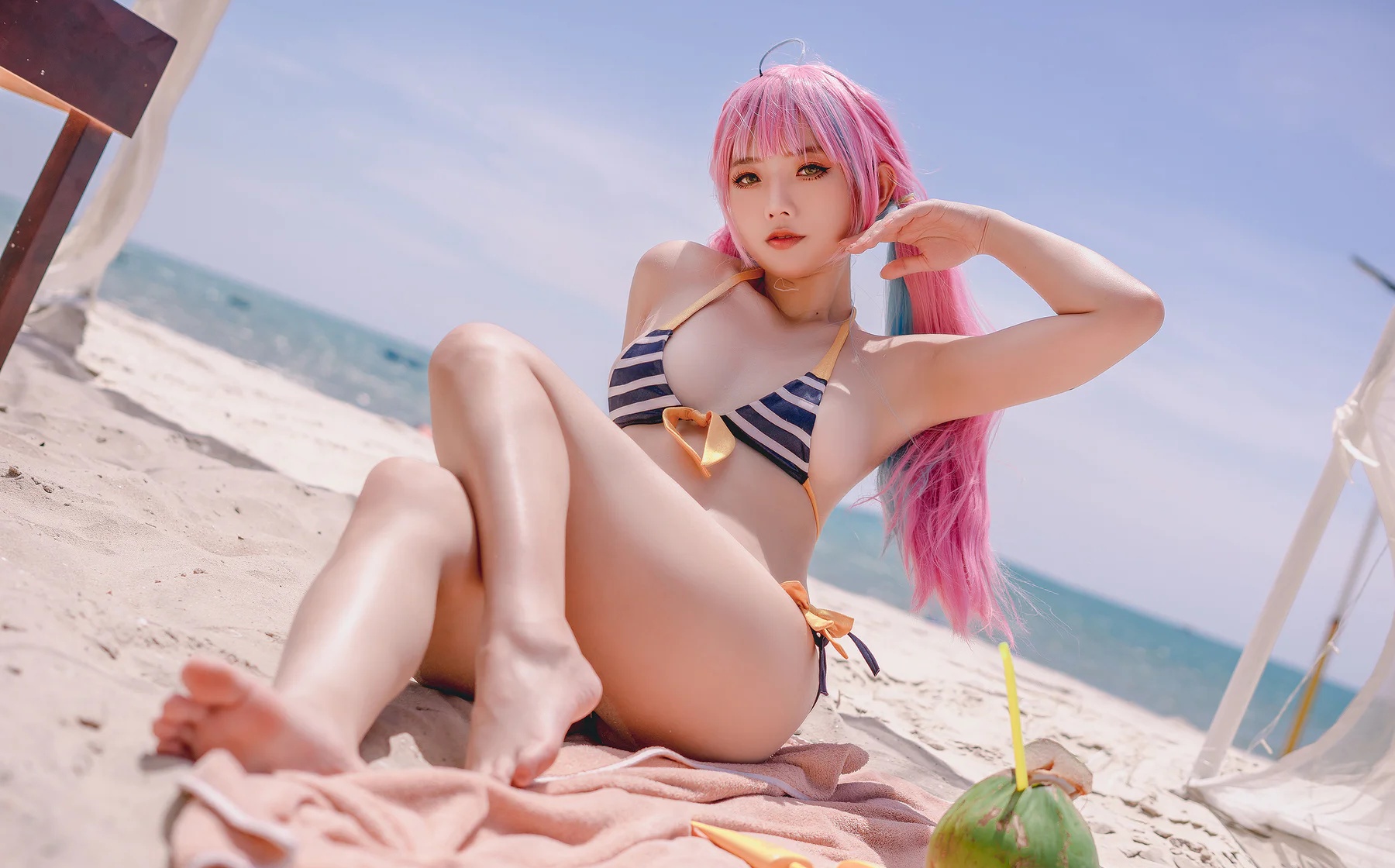 华裔Coser美女_Messie Huang_No.028 &ndash; Aqua Bikini [34P]Xiuren秀人写真高清美女套图写真下载-看套图看套图