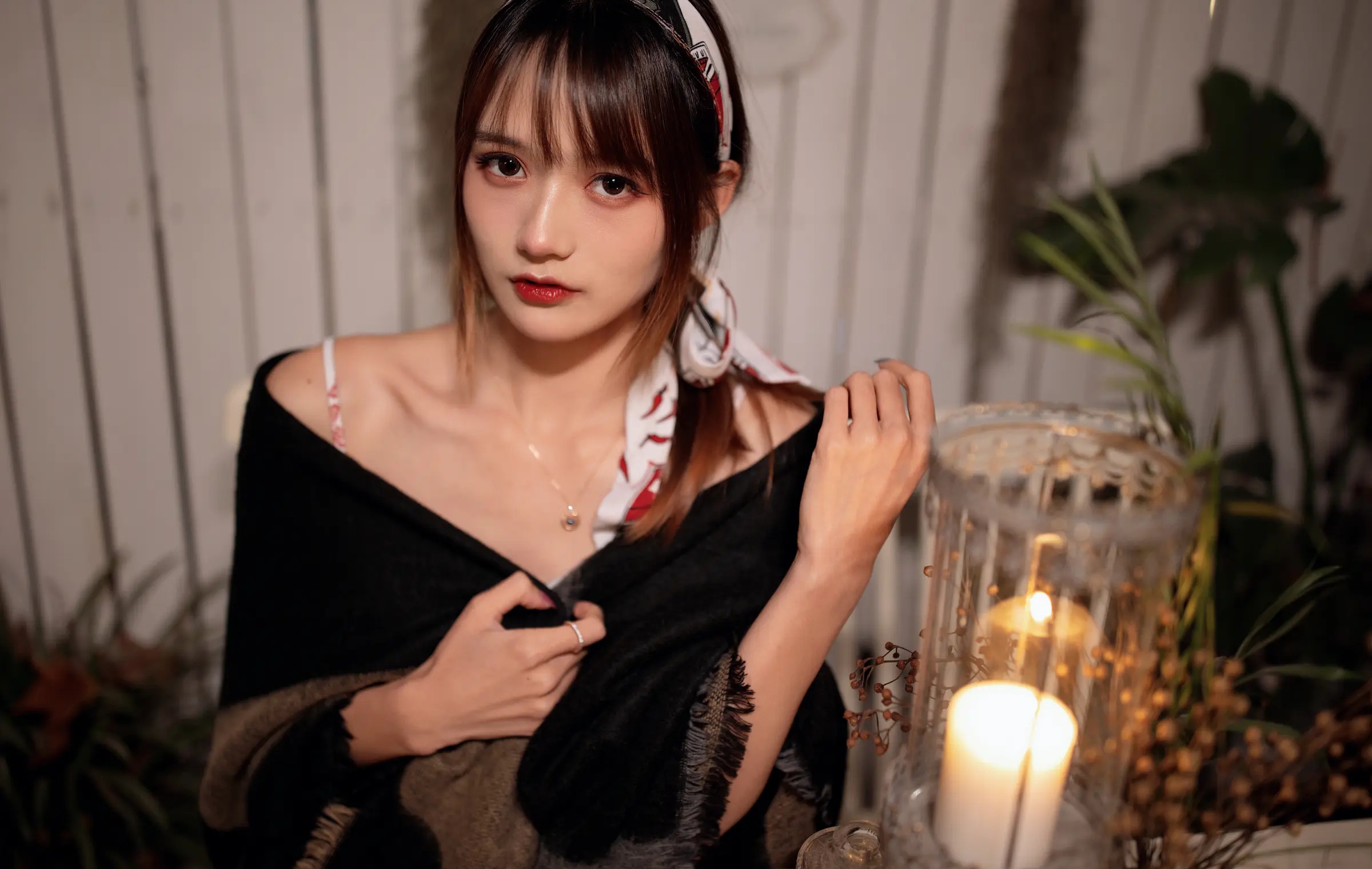图片[5]Xiuren秀人写真高清美女套图写真下载-看套图颜值博主_兔子Zzz不吃胡萝卜_No.115 &ndash; 晚秋思绪 主题写真 [20P]Xiuren秀人写真高清美女套图写真下载-看套图Coser网络美女论坛Xiuren秀人写真高清美女套图写真下载-看套图免费套图Xiuren秀人写真高清美女套图写真下载-看套图看套图