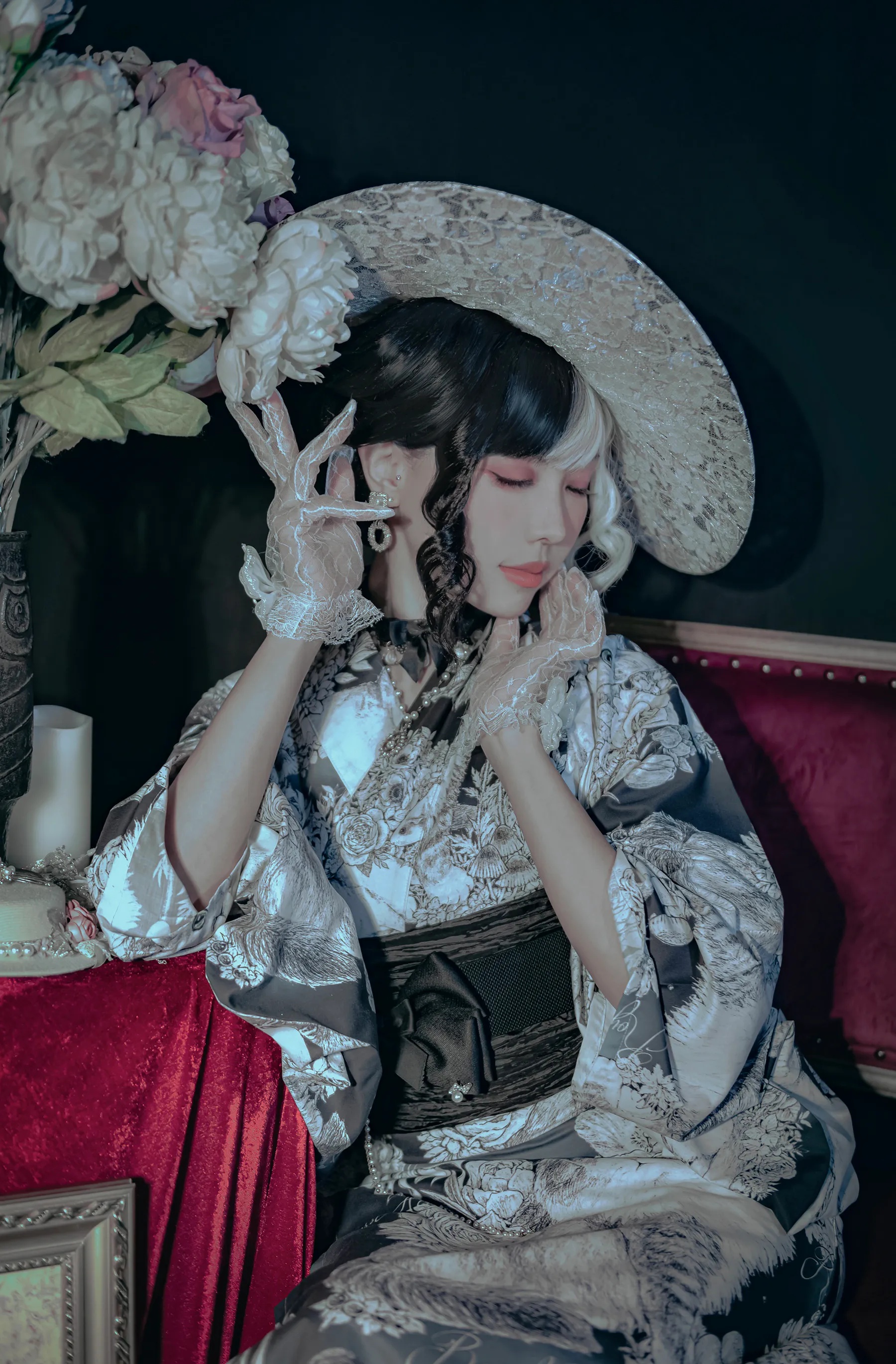 Coser妹子_ElyEE子_No.136 23年10月订阅 主题写真 [86P]Xiuren秀人写真高清美女套图写真下载-看套图看套图