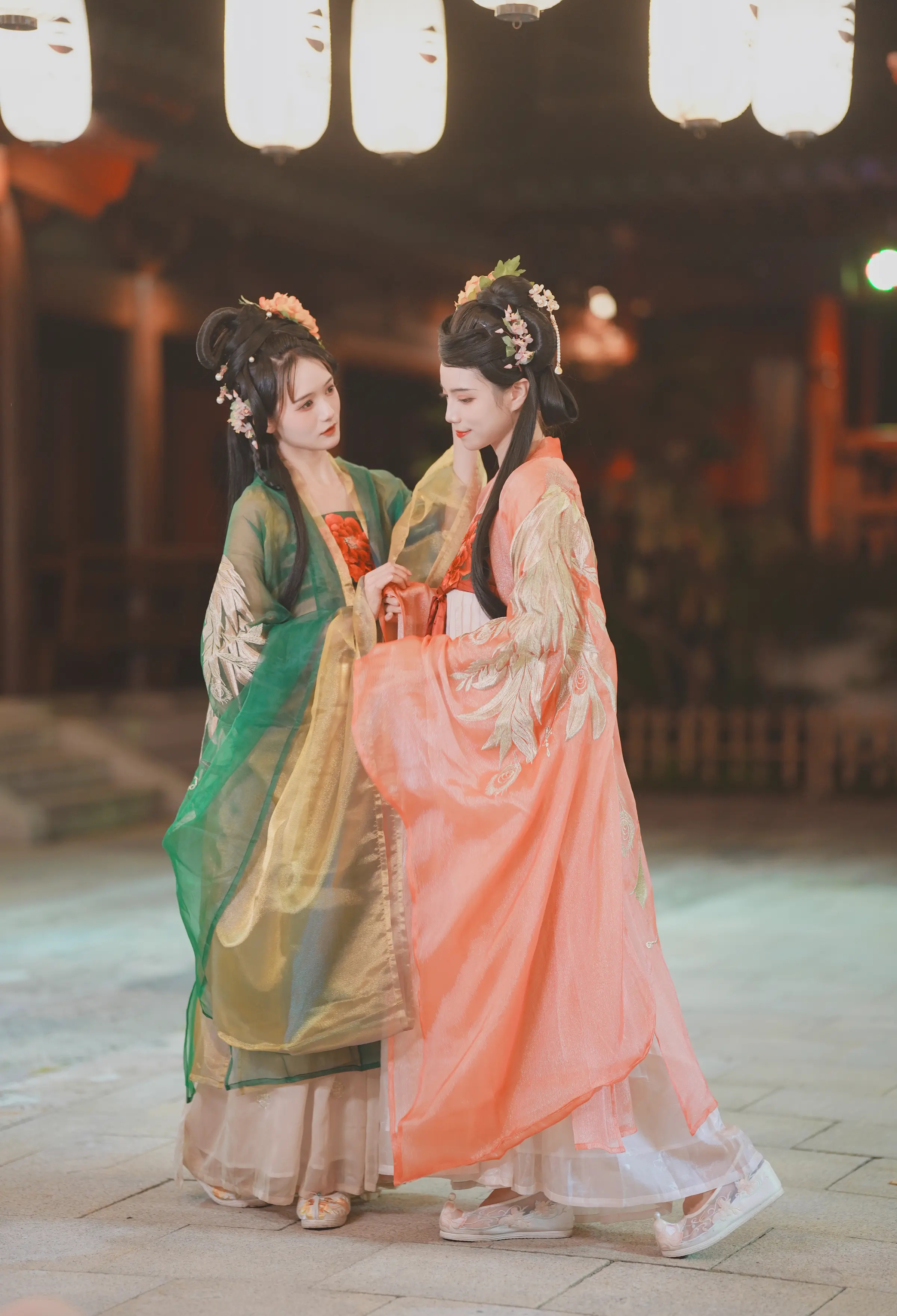 图片[5]Xiuren秀人写真高清美女套图写真下载-看套图颜值博主_兔子Zzz不吃胡萝卜_No.137 &ndash; 夜游灯会 主题写真 [33P]Xiuren秀人写真高清美女套图写真下载-看套图Coser网络美女论坛Xiuren秀人写真高清美女套图写真下载-看套图免费套图Xiuren秀人写真高清美女套图写真下载-看套图看套图