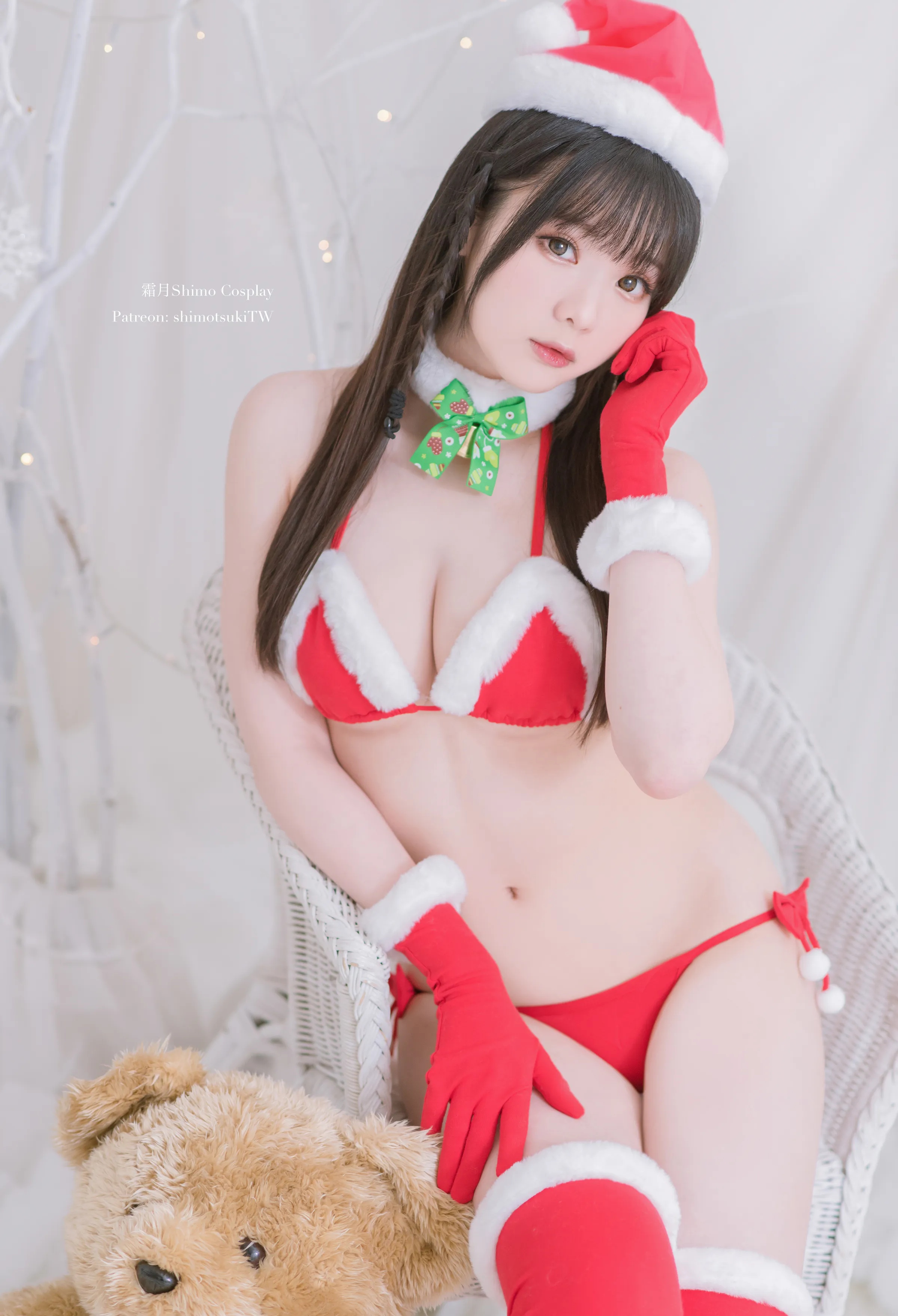Coser美女_霜月shimo_No.052 &ndash; 圣诞霜月 主题写真 [16P]Xiuren秀人写真高清美女套图写真下载-看套图看套图