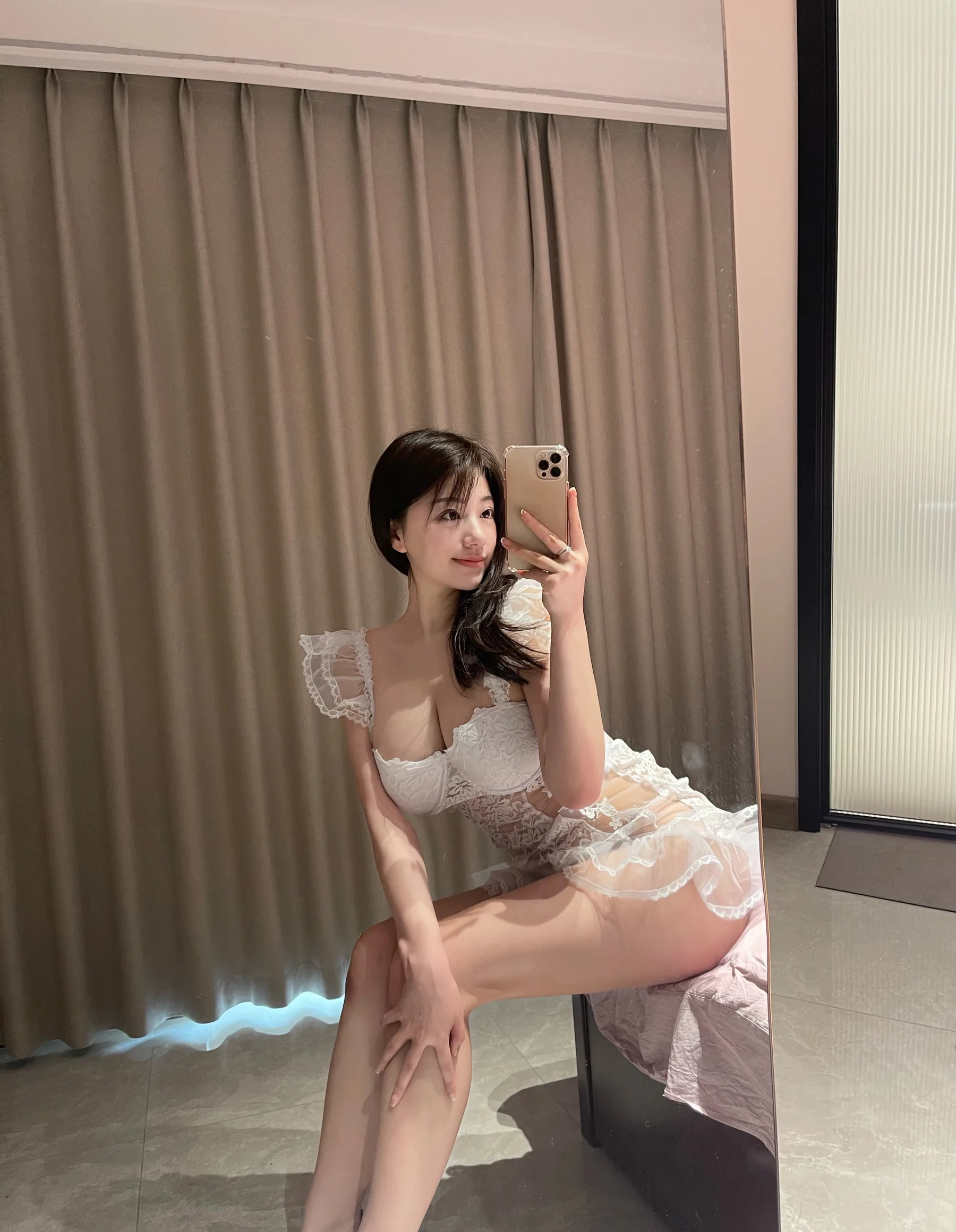 图片[5]Xiuren秀人写真高清美女套图写真下载-看套图知名博主_奶宝妹纸_No.010 &ndash; 你的新娘 主题写真 [29P]Xiuren秀人写真高清美女套图写真下载-看套图Coser网络美女论坛Xiuren秀人写真高清美女套图写真下载-看套图免费套图Xiuren秀人写真高清美女套图写真下载-看套图看套图
