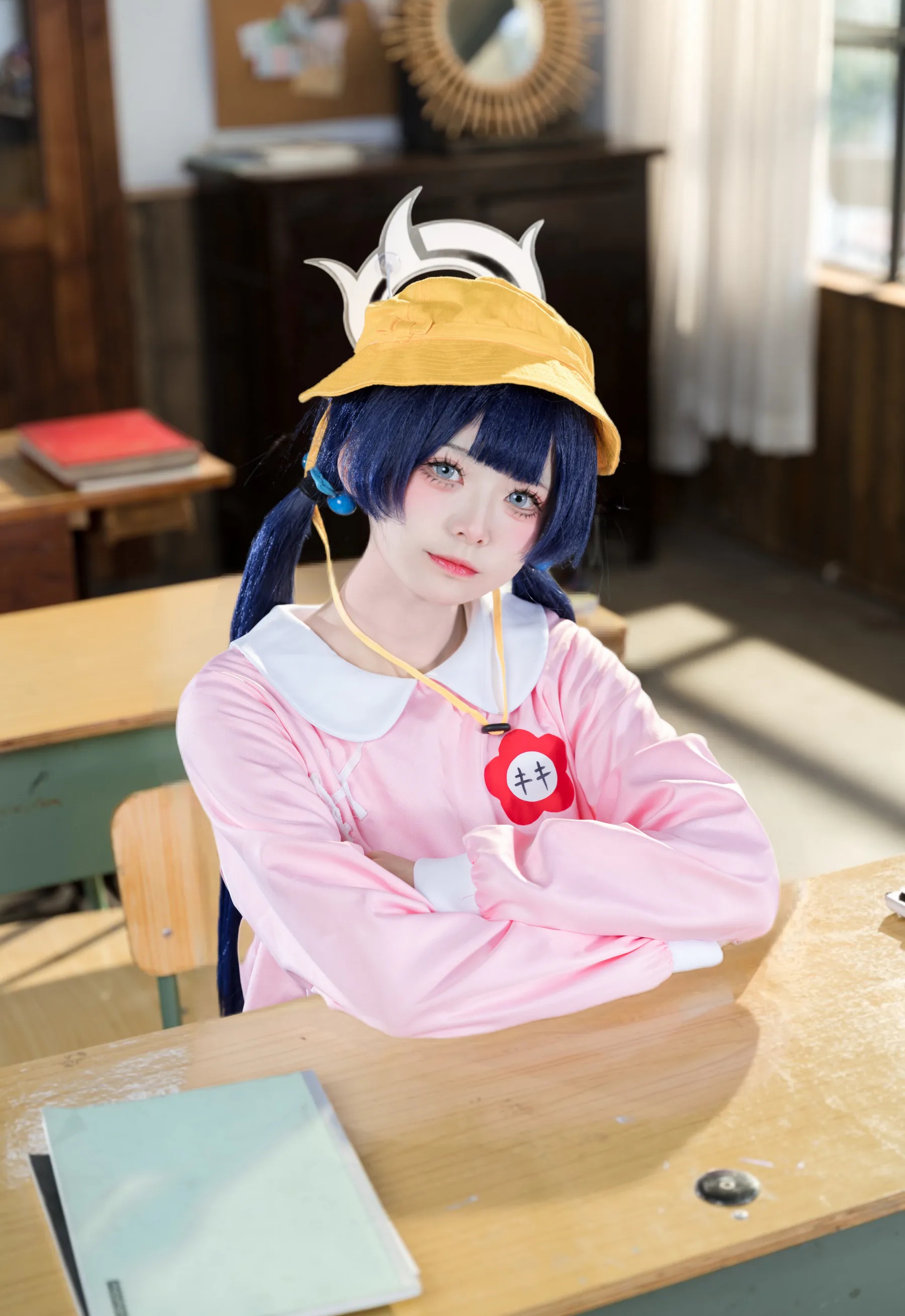 人气Coser美女_九柒喵_No.026 妃咲幼稚园 (蔚蓝档案) 主题写真 [25P]-看套图