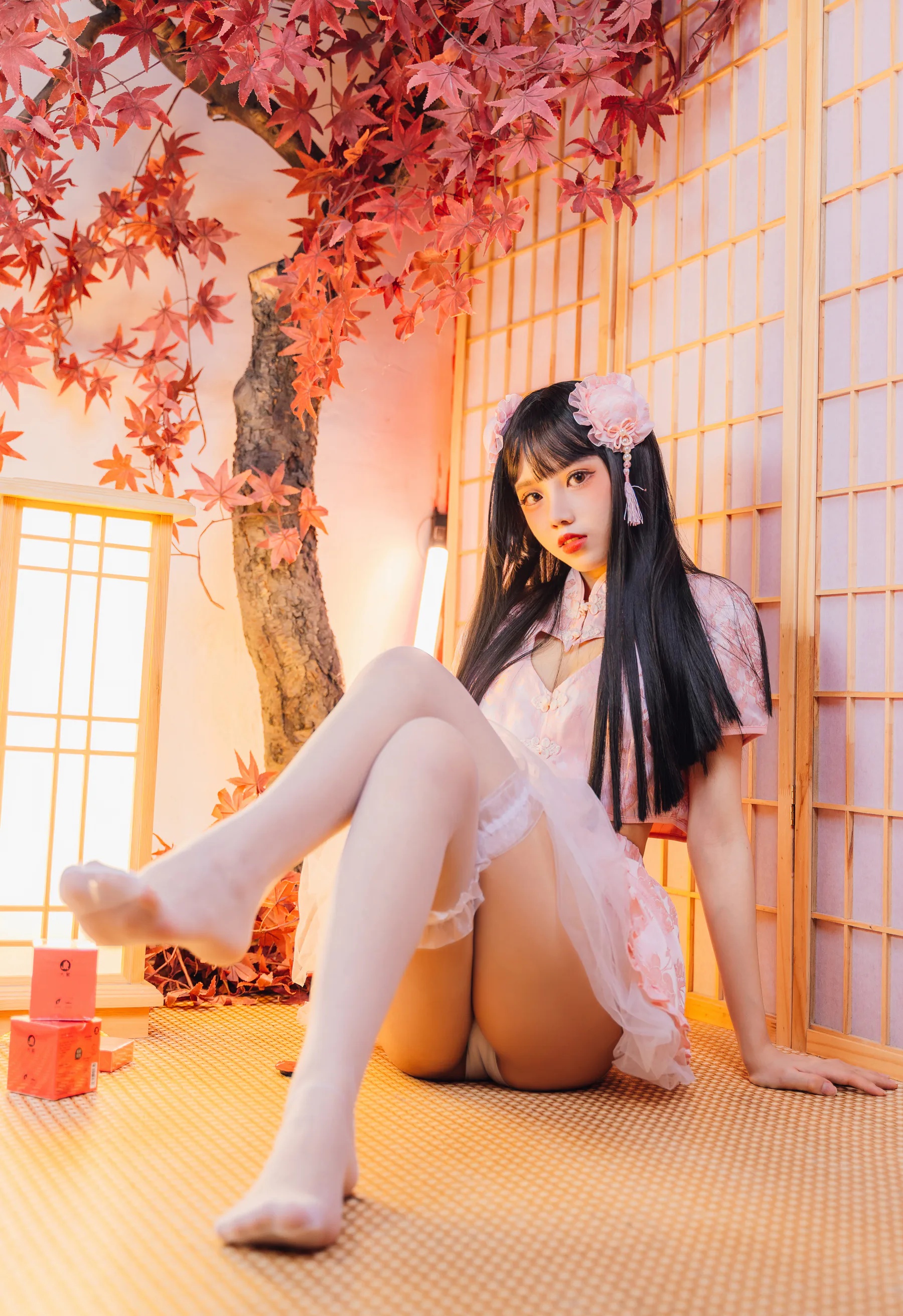 图片[5]Xiuren秀人写真高清美女套图写真下载-看套图Coser美女_果咩酱w_No.017 &ndash; 中国风 电子图 主题写真 [21P]Xiuren秀人写真高清美女套图写真下载-看套图Coser网络美女论坛Xiuren秀人写真高清美女套图写真下载-看套图免费套图Xiuren秀人写真高清美女套图写真下载-看套图看套图