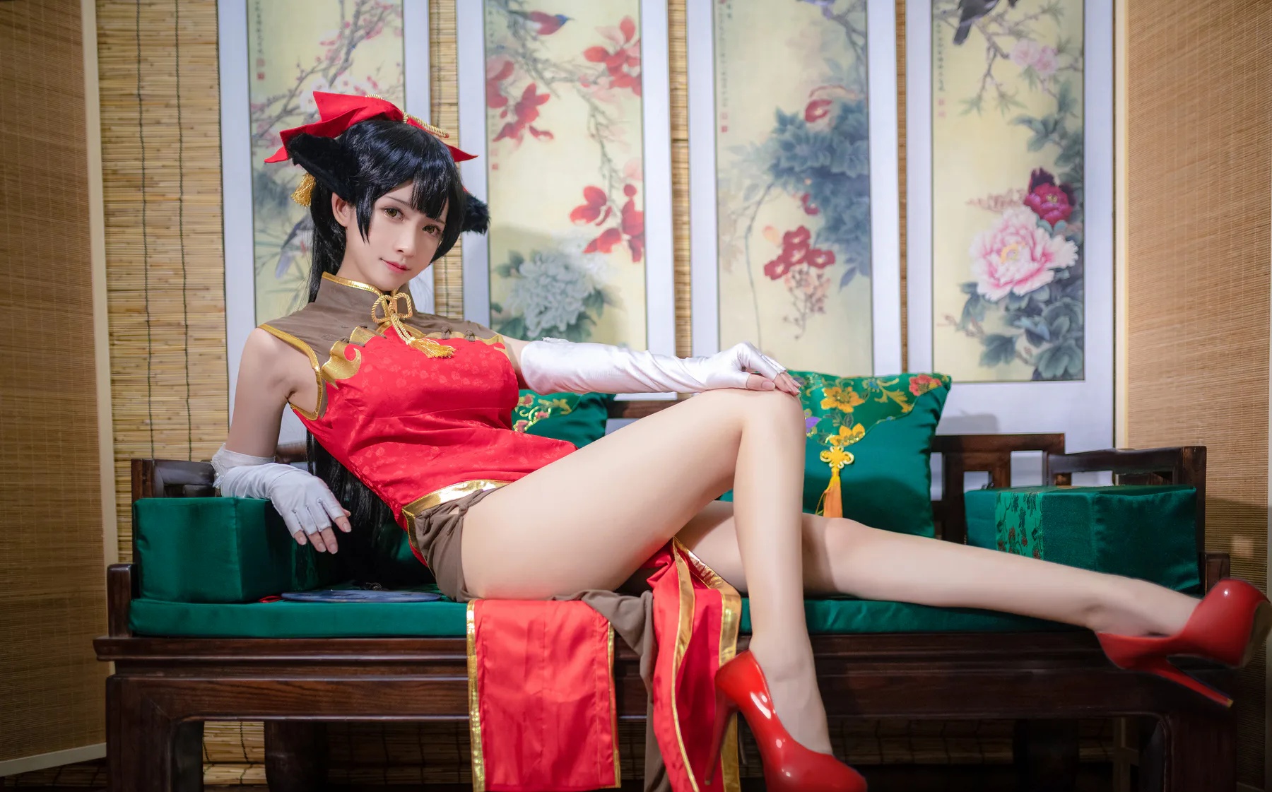 动漫博主_鳗鱼霏儿_No.044 碧蓝华裳 高雄 主题写真 [12P]Xiuren秀人写真高清美女套图写真下载-看套图看套图