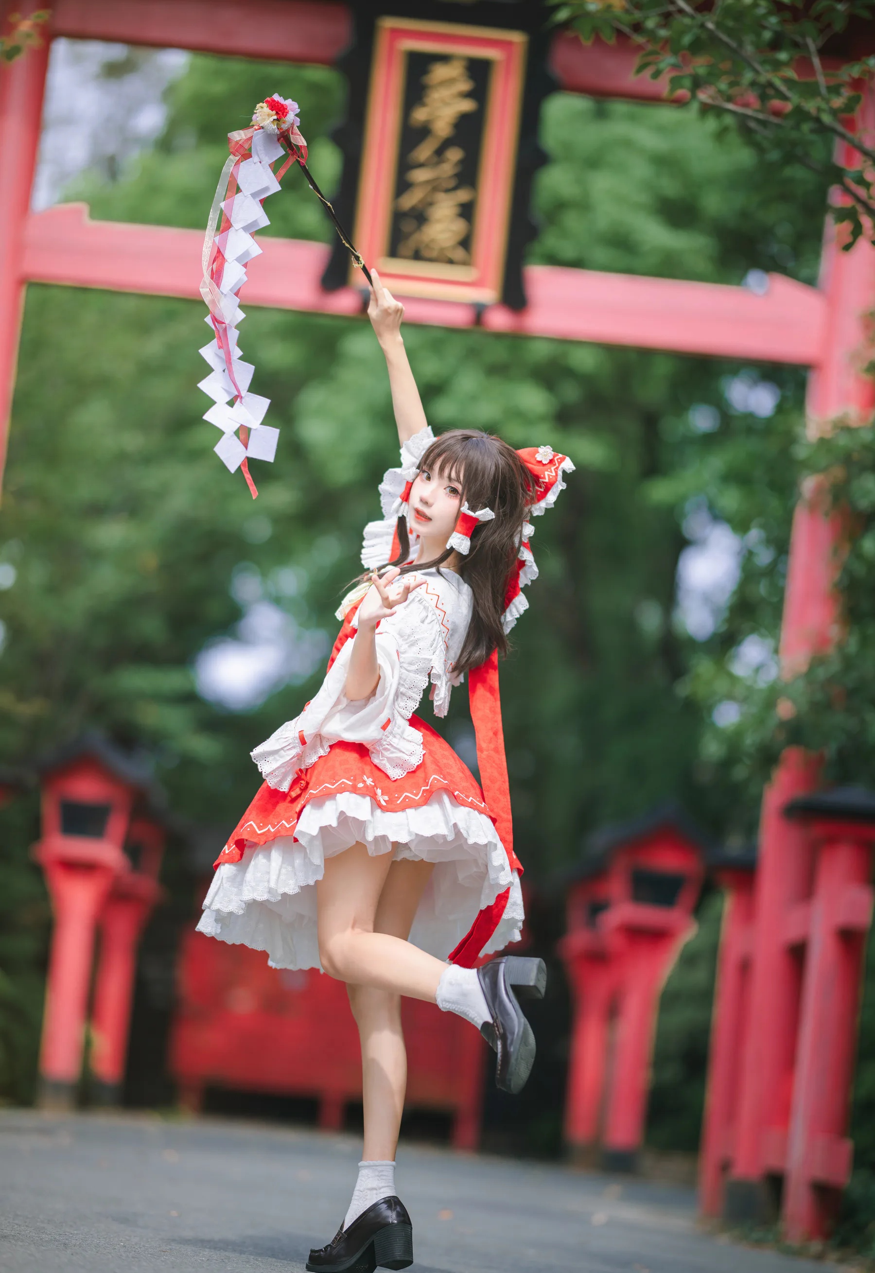 动漫博主_花柒hana_No.030 &ndash; 森森仙短款灵梦 主题写真 [15P]-看套图